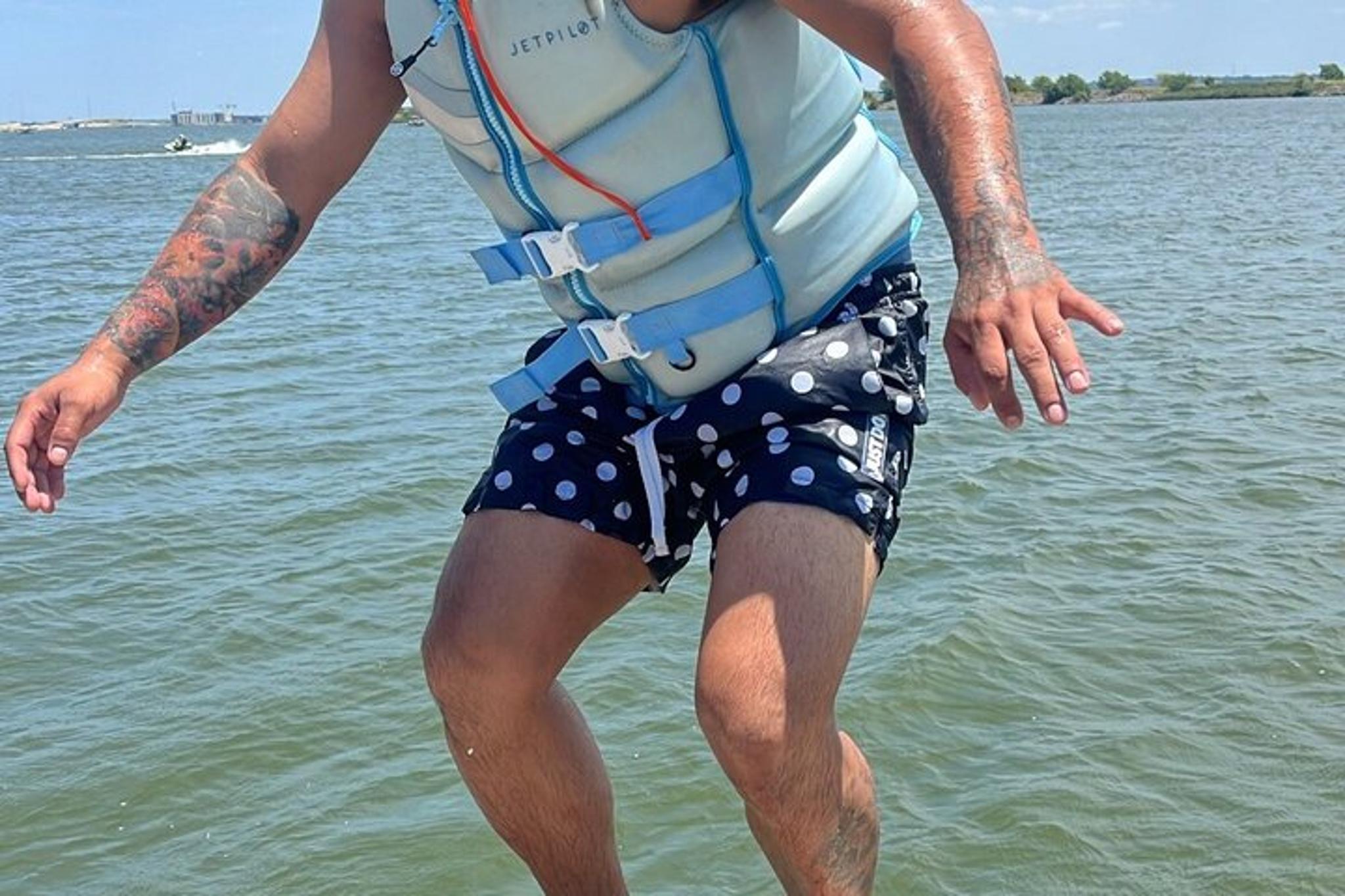 Lake Ray Hubbard Party Boat - Image 4