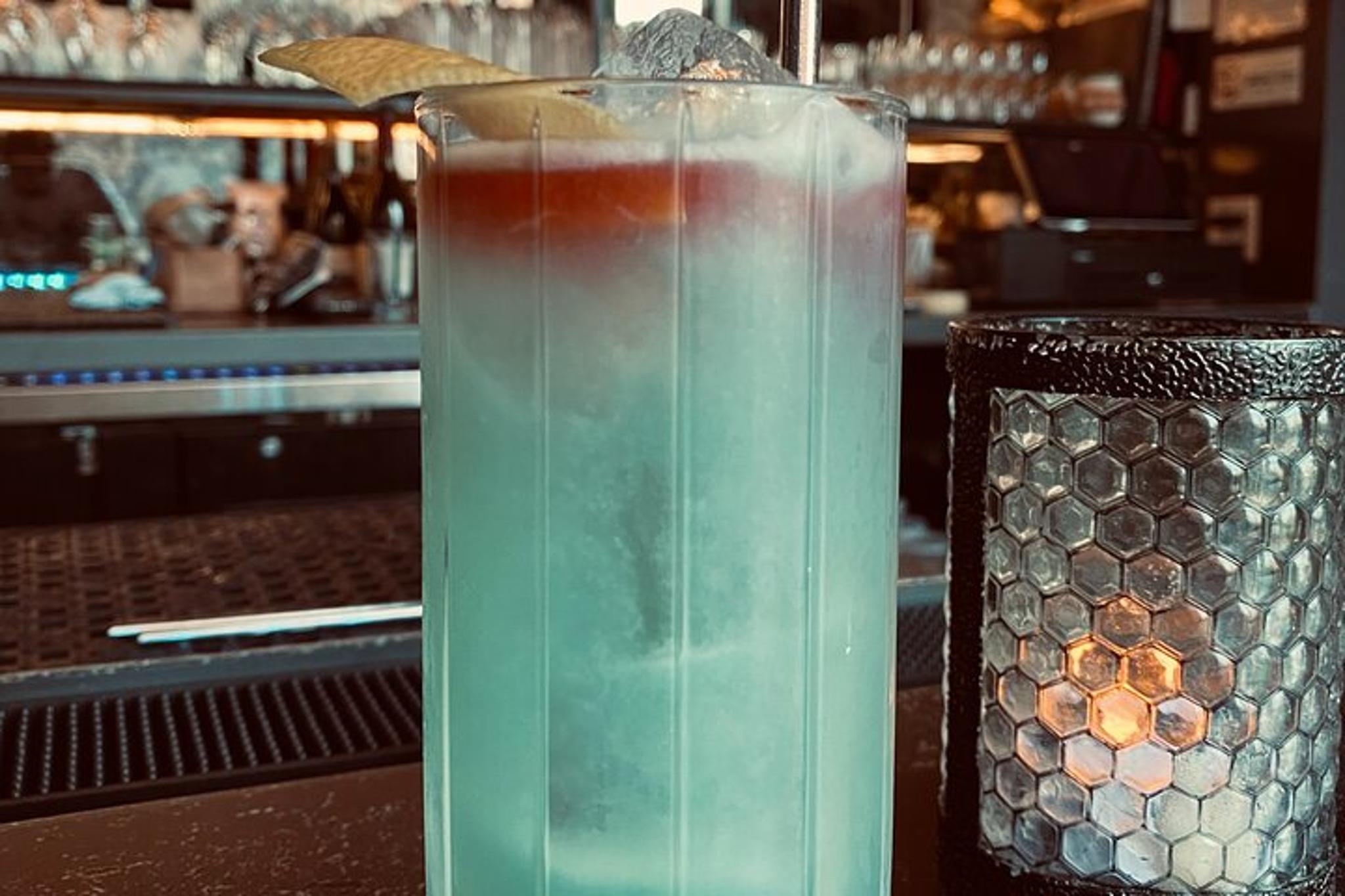 Minneapolis Bar Tour with Tastings - Image 4