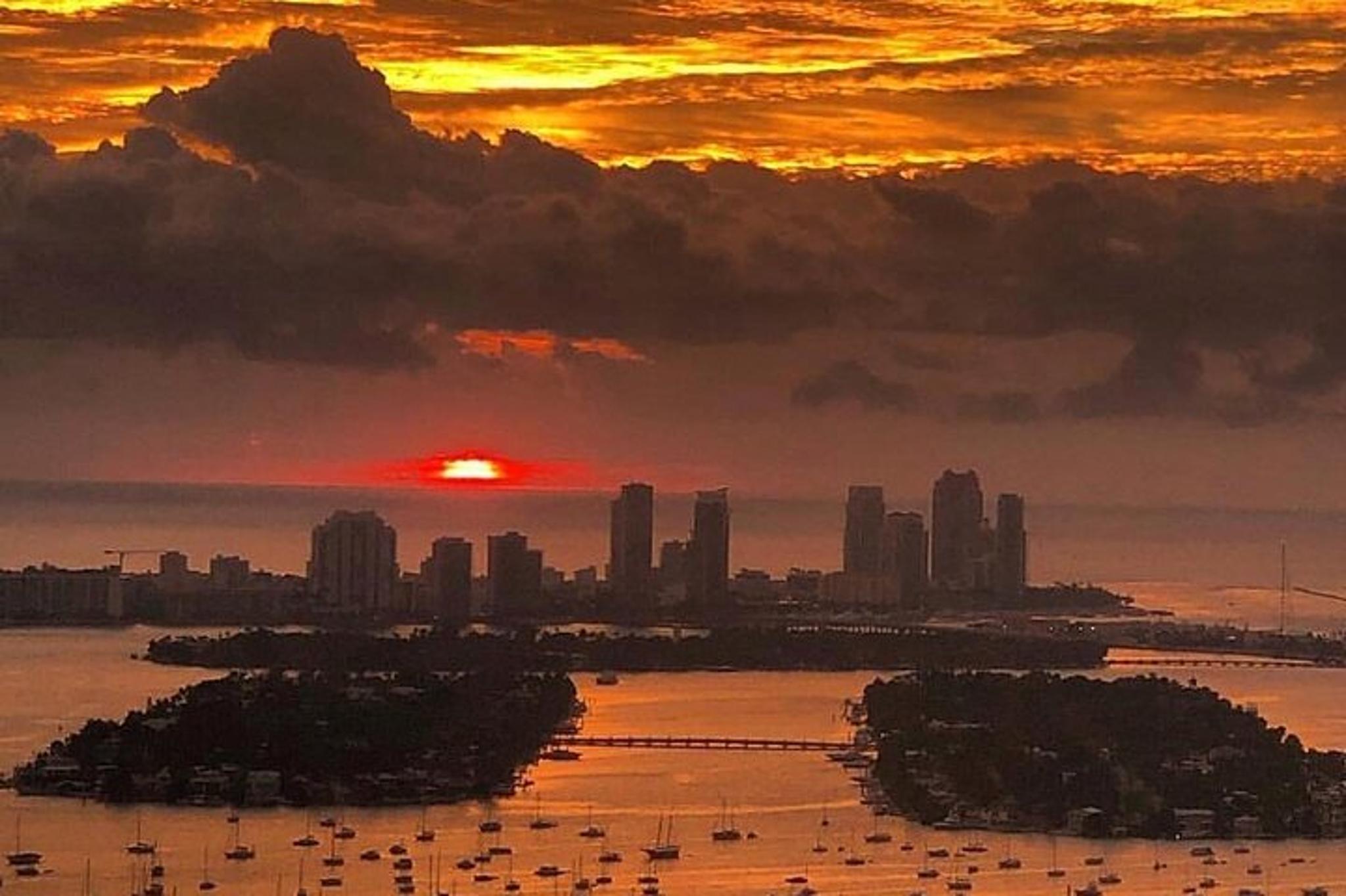 Miami Beach Private Airplane Tour at Sunset 50 Min - Image 6