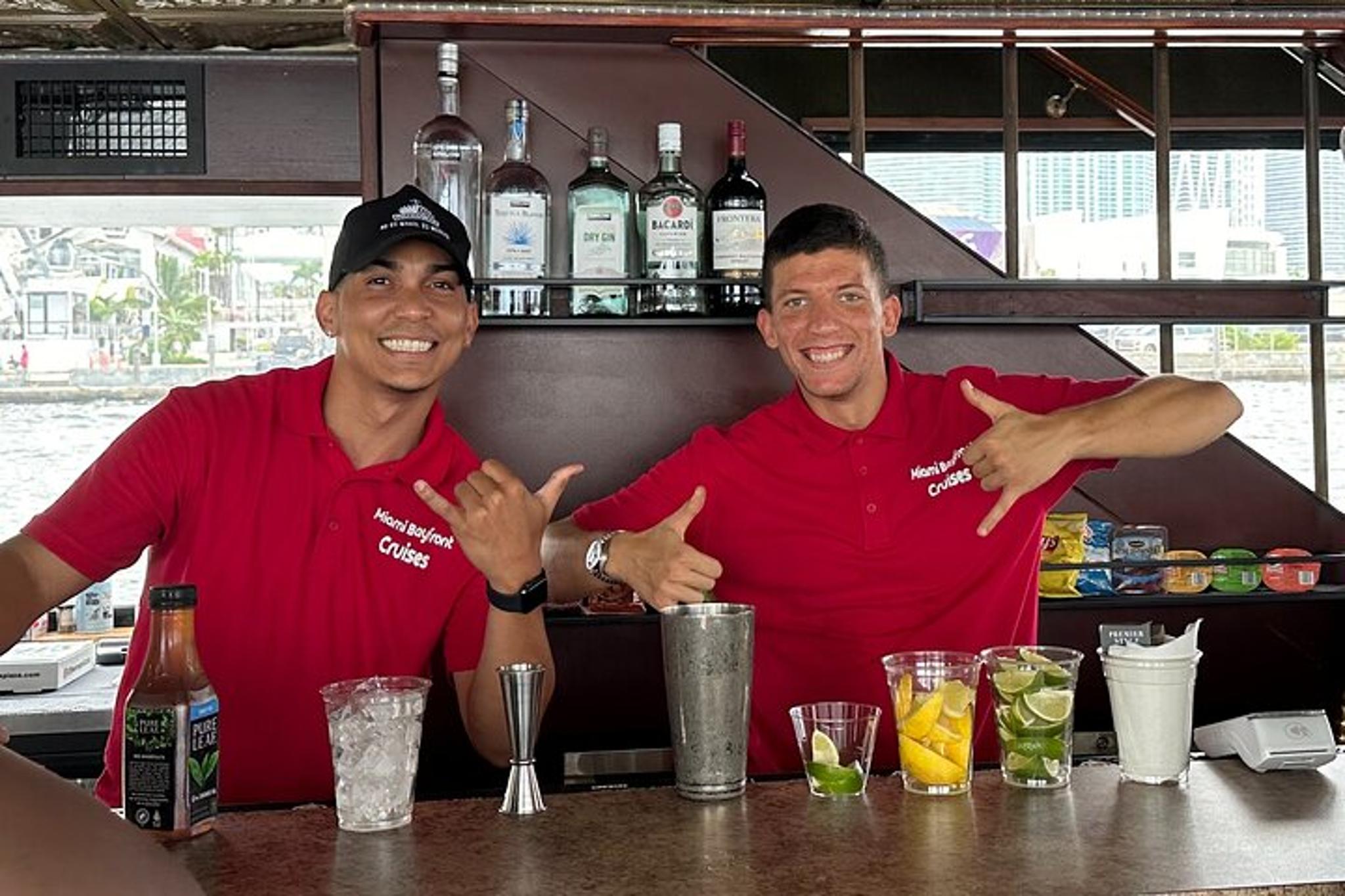 Miami Sightseeing Cruise of Millionaire’s Homes - Image 2