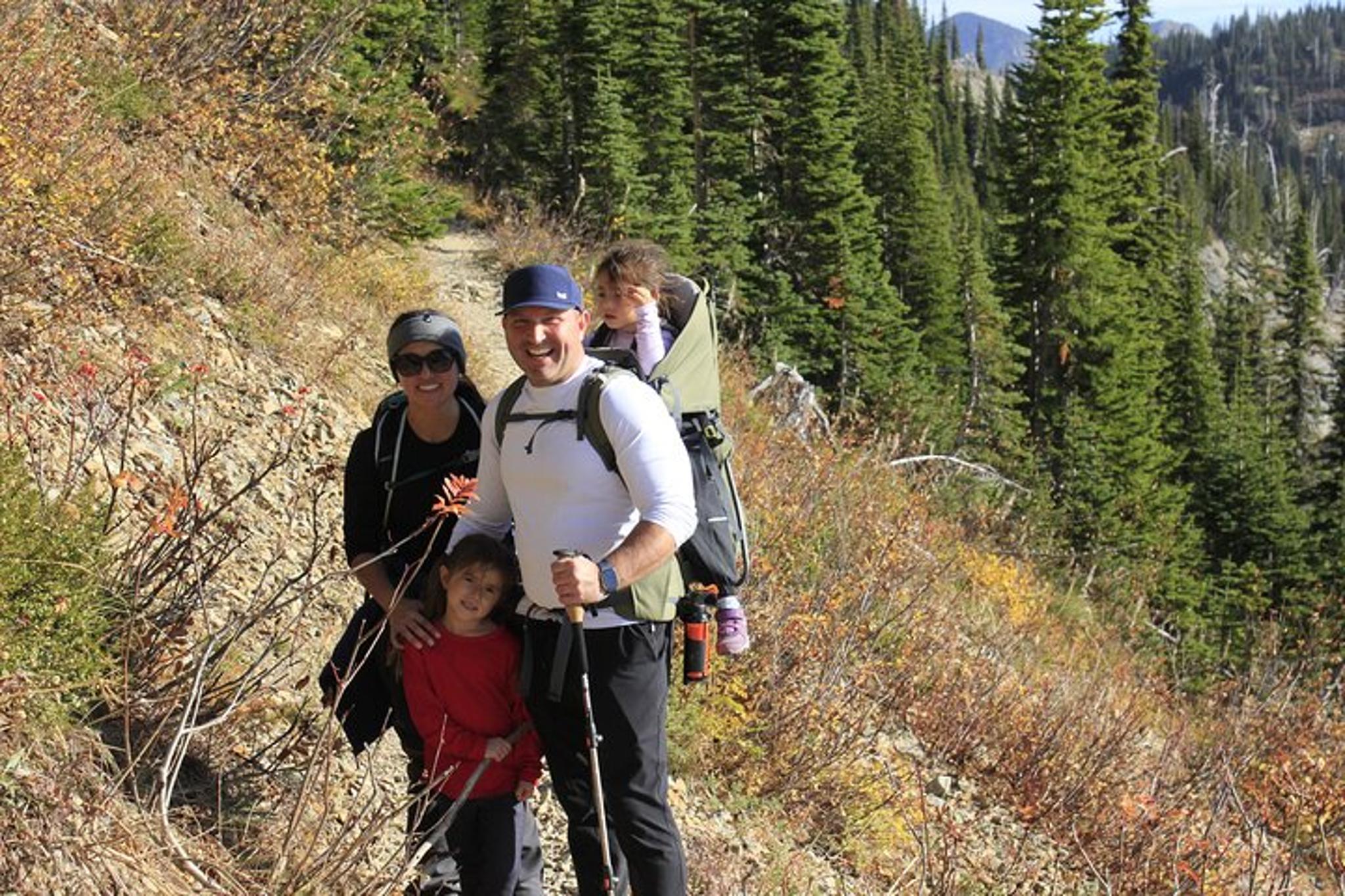 Doris Lake Hike and Pack Raft Adventure - Image 6