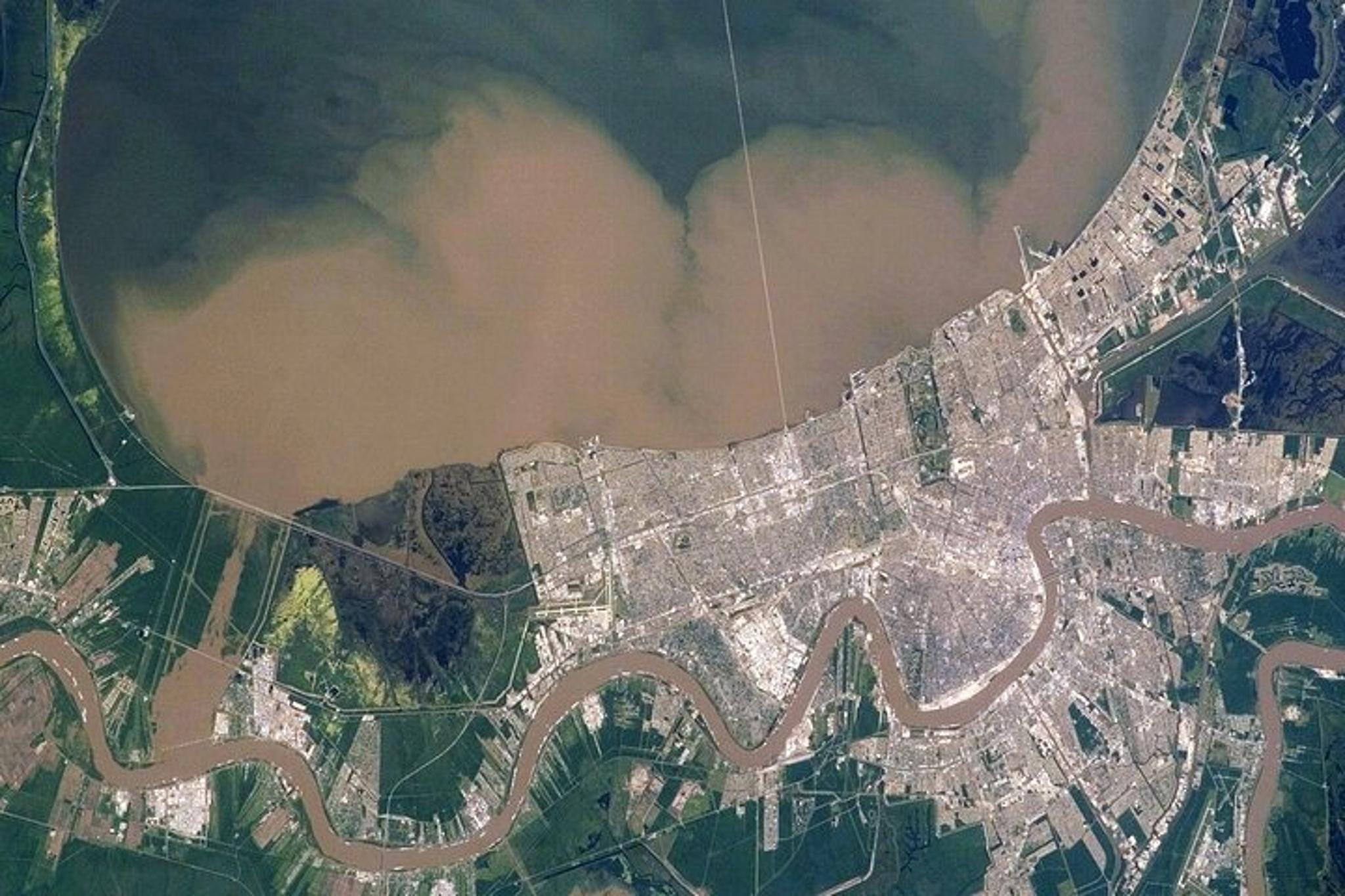 New Orleans Plantation Driving Tour - Image 4