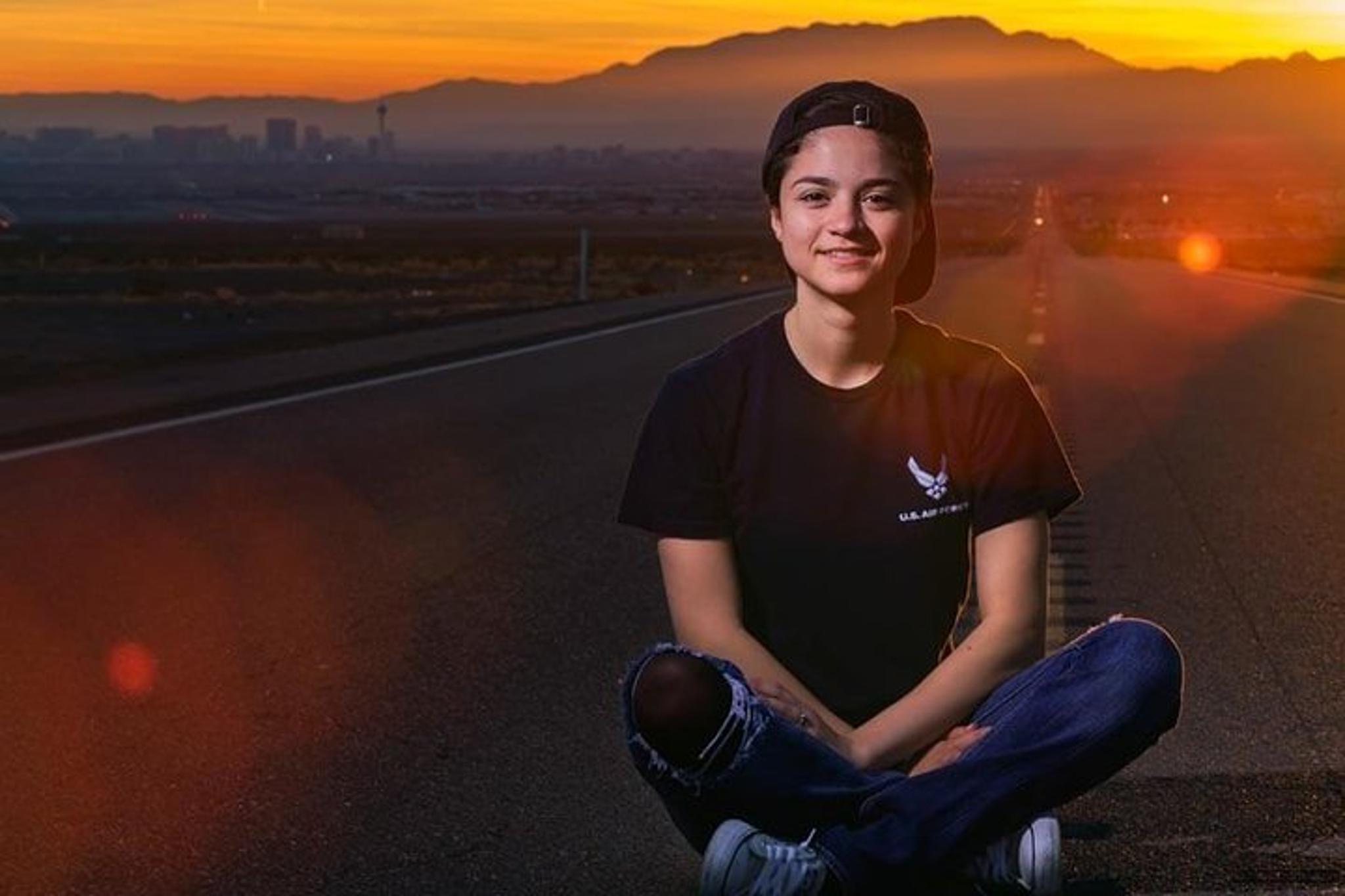 Las Vegas Photo Session with Local Photographer 30 min - Image 2