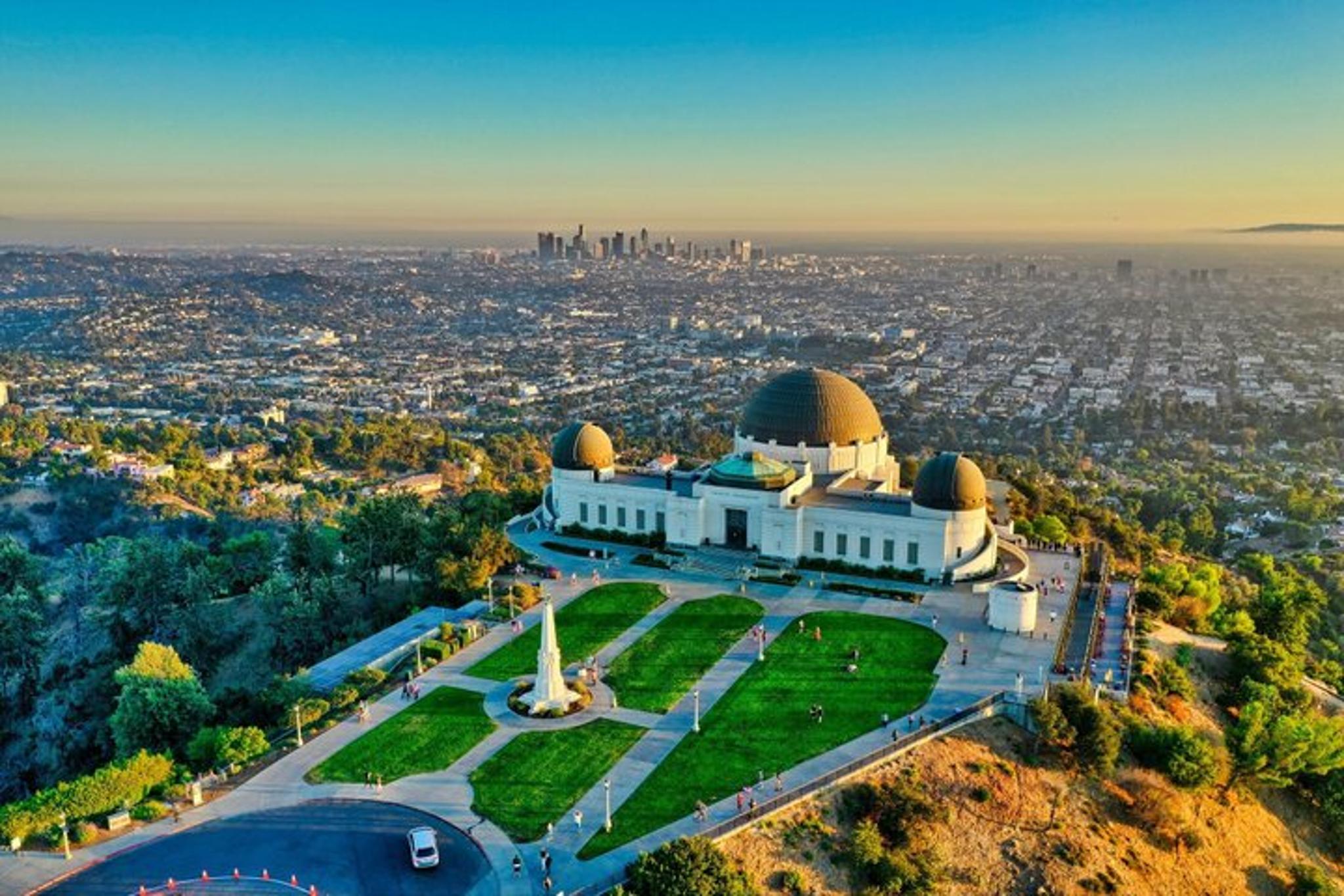 Los Angeles City Tour with Madame Tussauds - Image 3