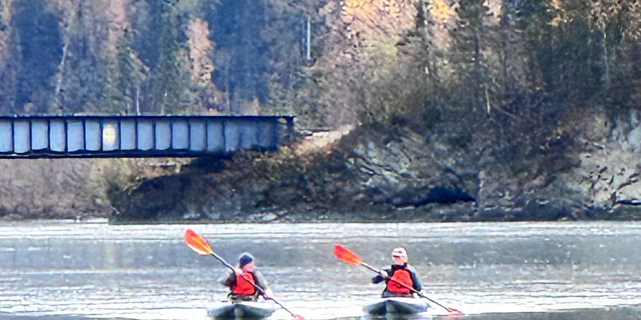 Palmer Knik River Kayak Tour Full Day - Image 2