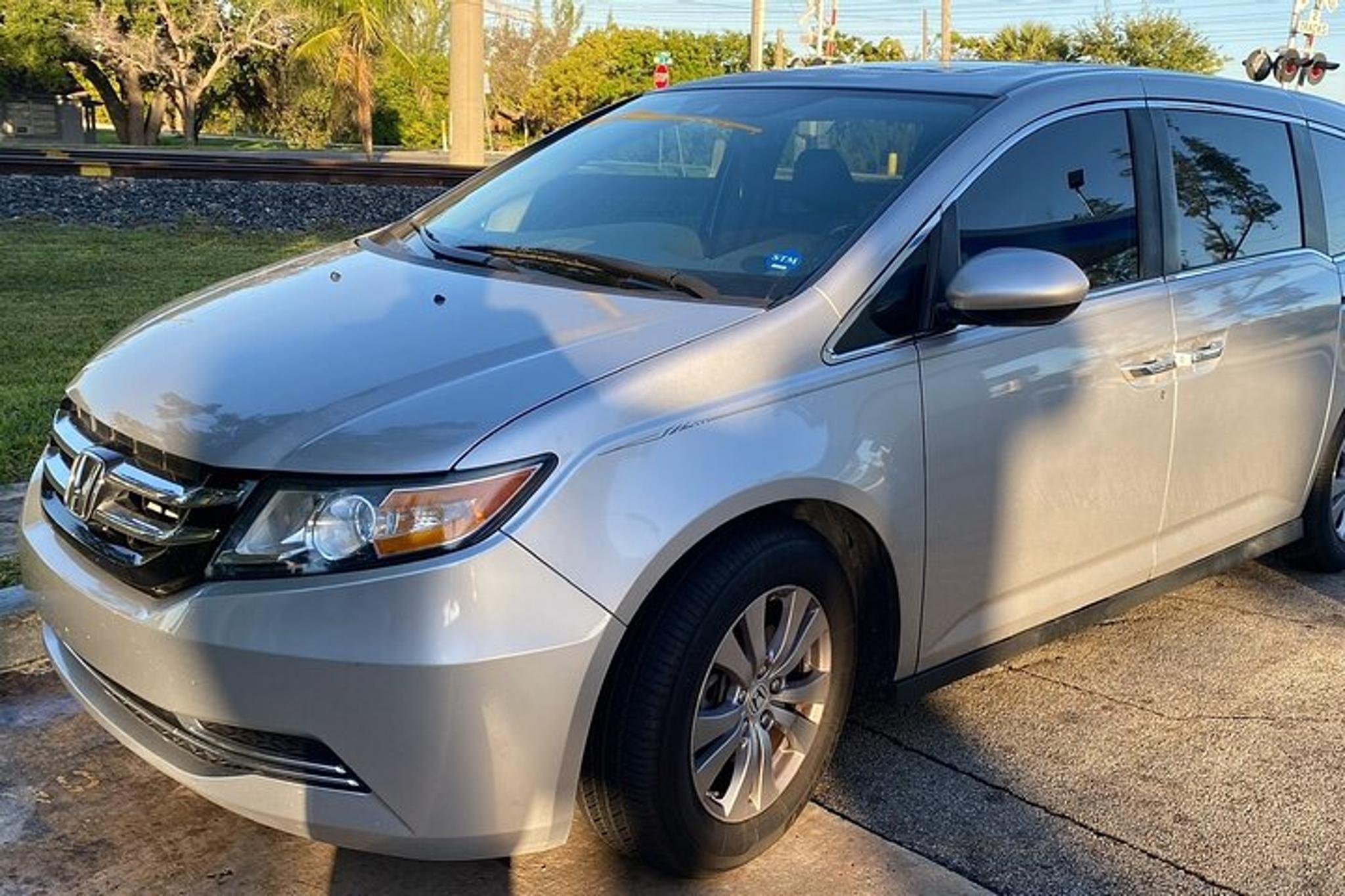 Los Angeles Airport to Santa Barbara Port Private Transfer - Image 5