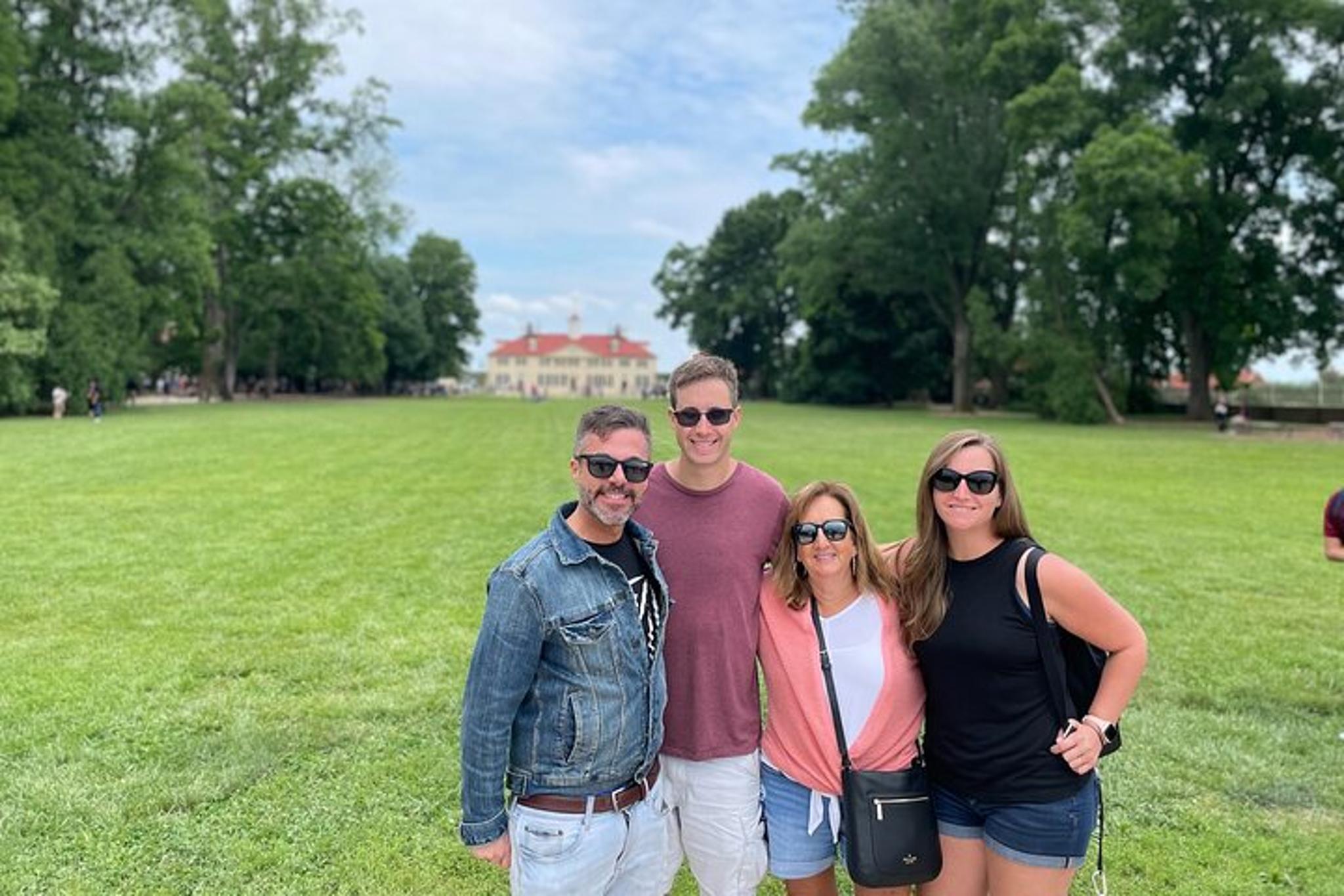 Washington DC Guided City Tour - Image 1