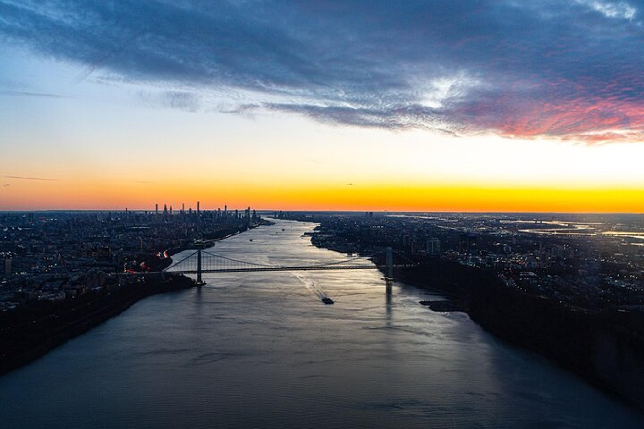 New York City Night Lights Helicopter Tour - Image 4