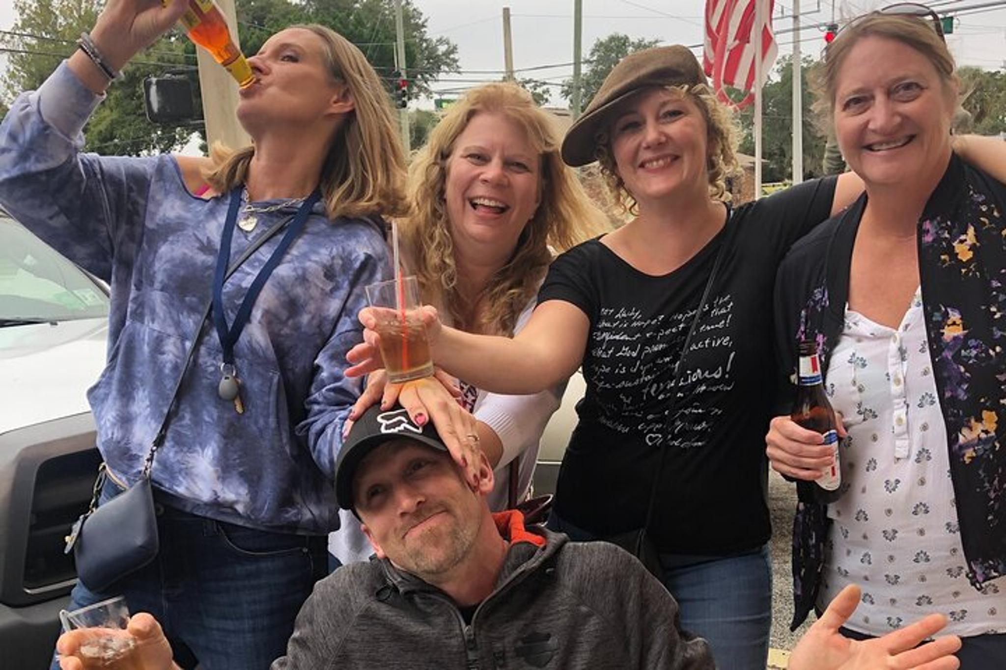 Daytona Beach Dive Bar Crawl - Image 4