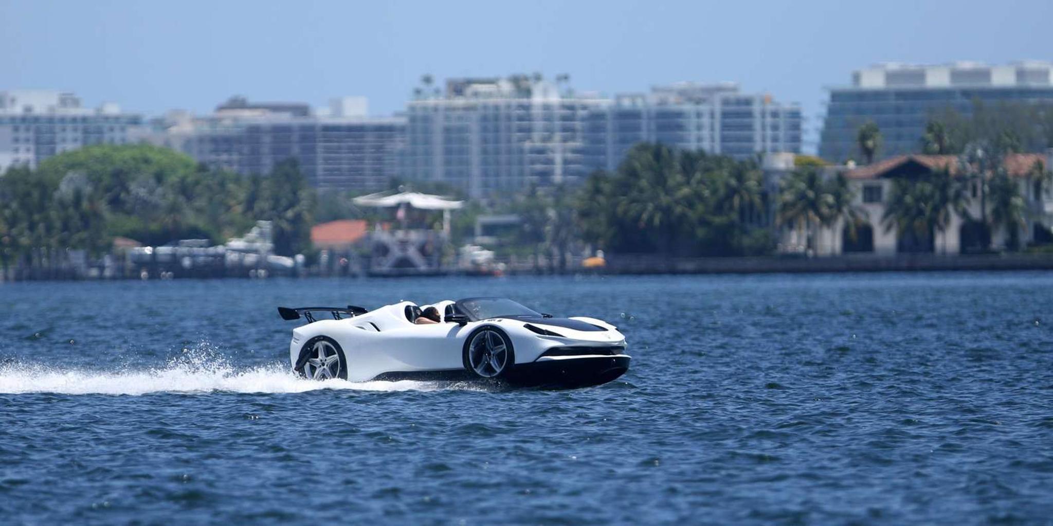 Miami Beach Jetcar Ride with Boat Tour - Image 4