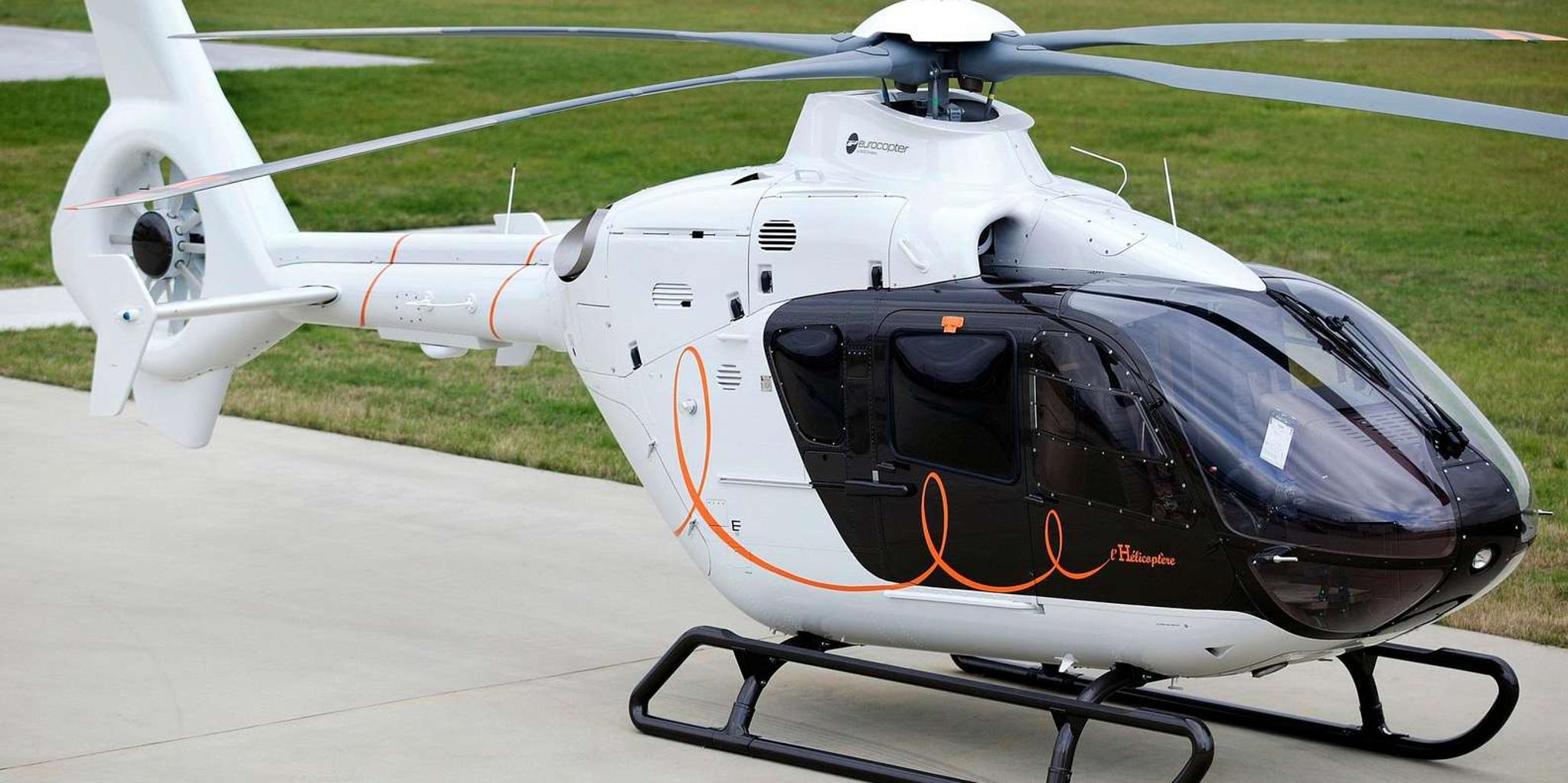 Las Vegas Helicopter Flight Over the Strip 1 hr