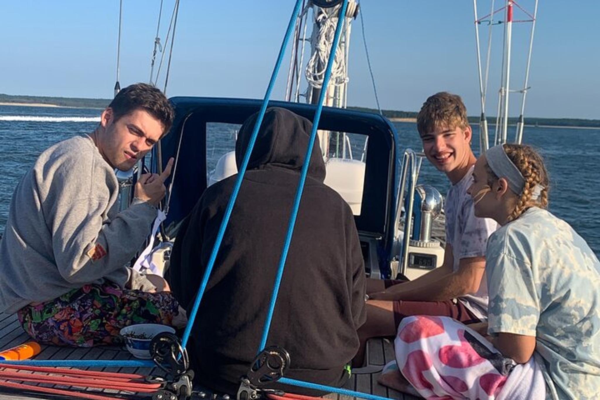 Sag Harbor Sailing Tour to Shelter Island - Image 3