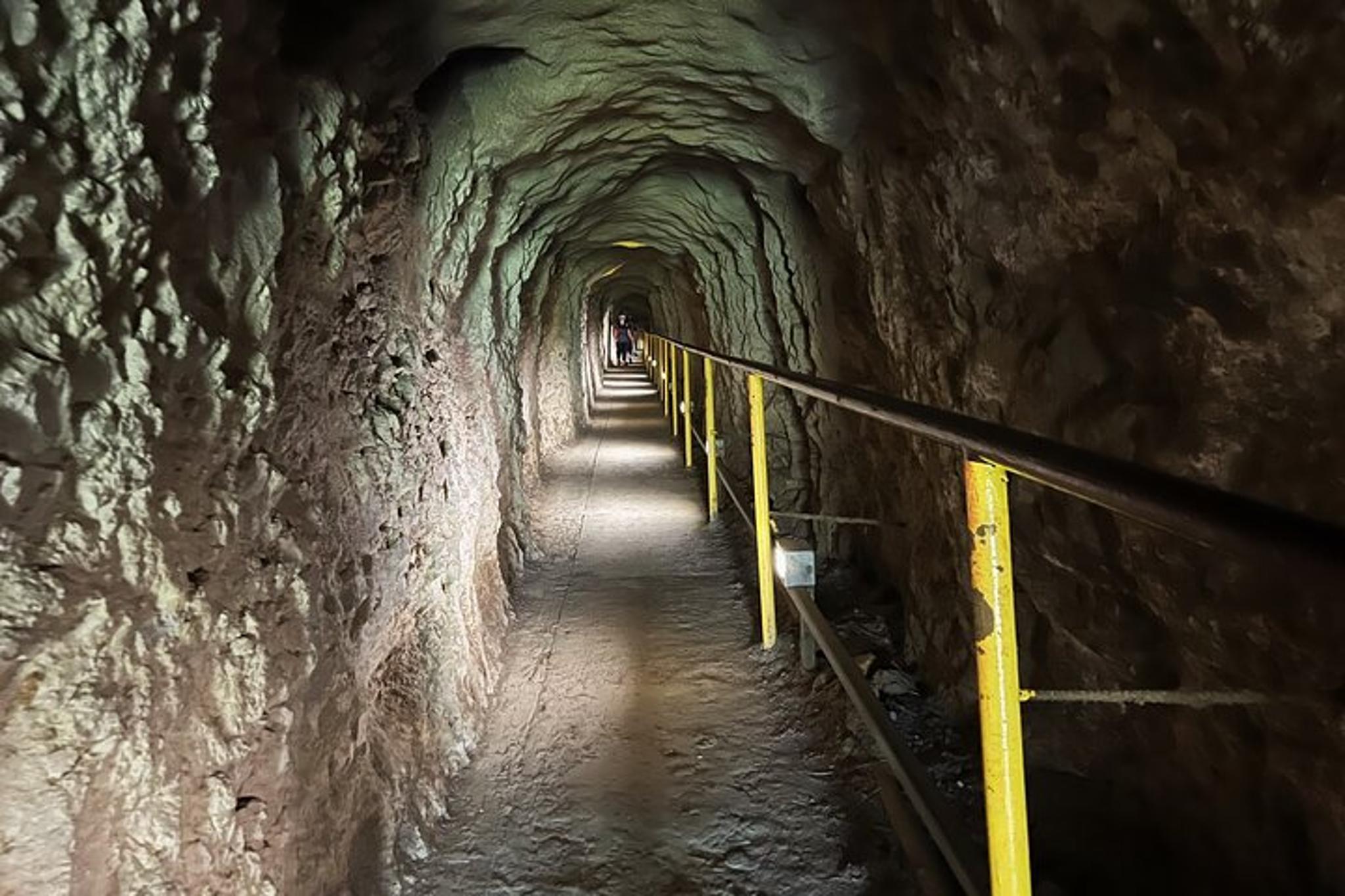 Oahu Island Hiking and North Shore Experience