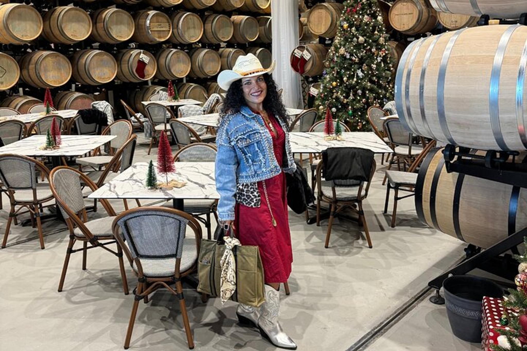 Fredericksburg Private Wine Tour in Mercedes SUV - Image 5