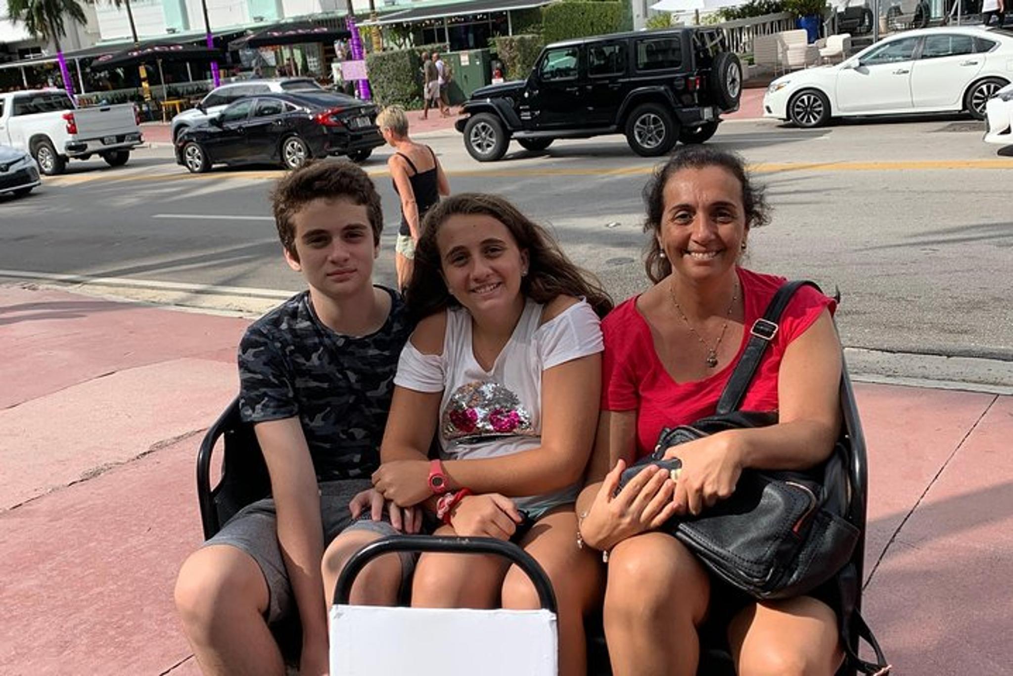 Miami Beach Pedicab Tour 75 min - Image 6