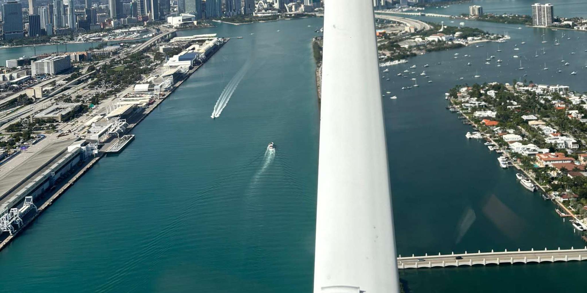 Miami Air Tour: Private Flight Experience - Image 6