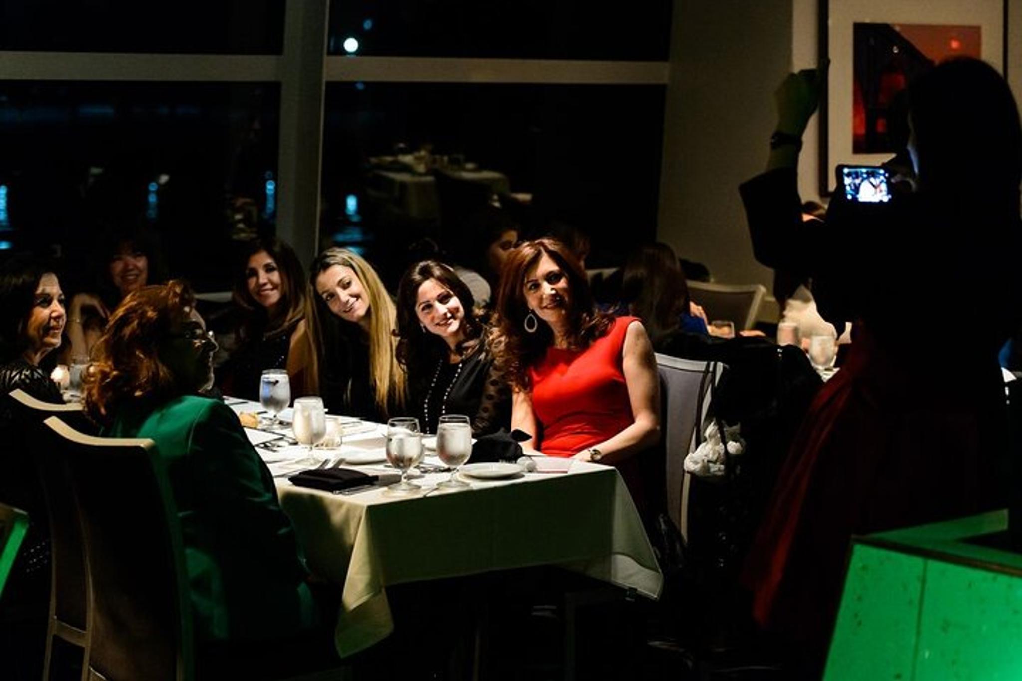 Washington DC Dinner Cruise on the Potomac River - Image 3