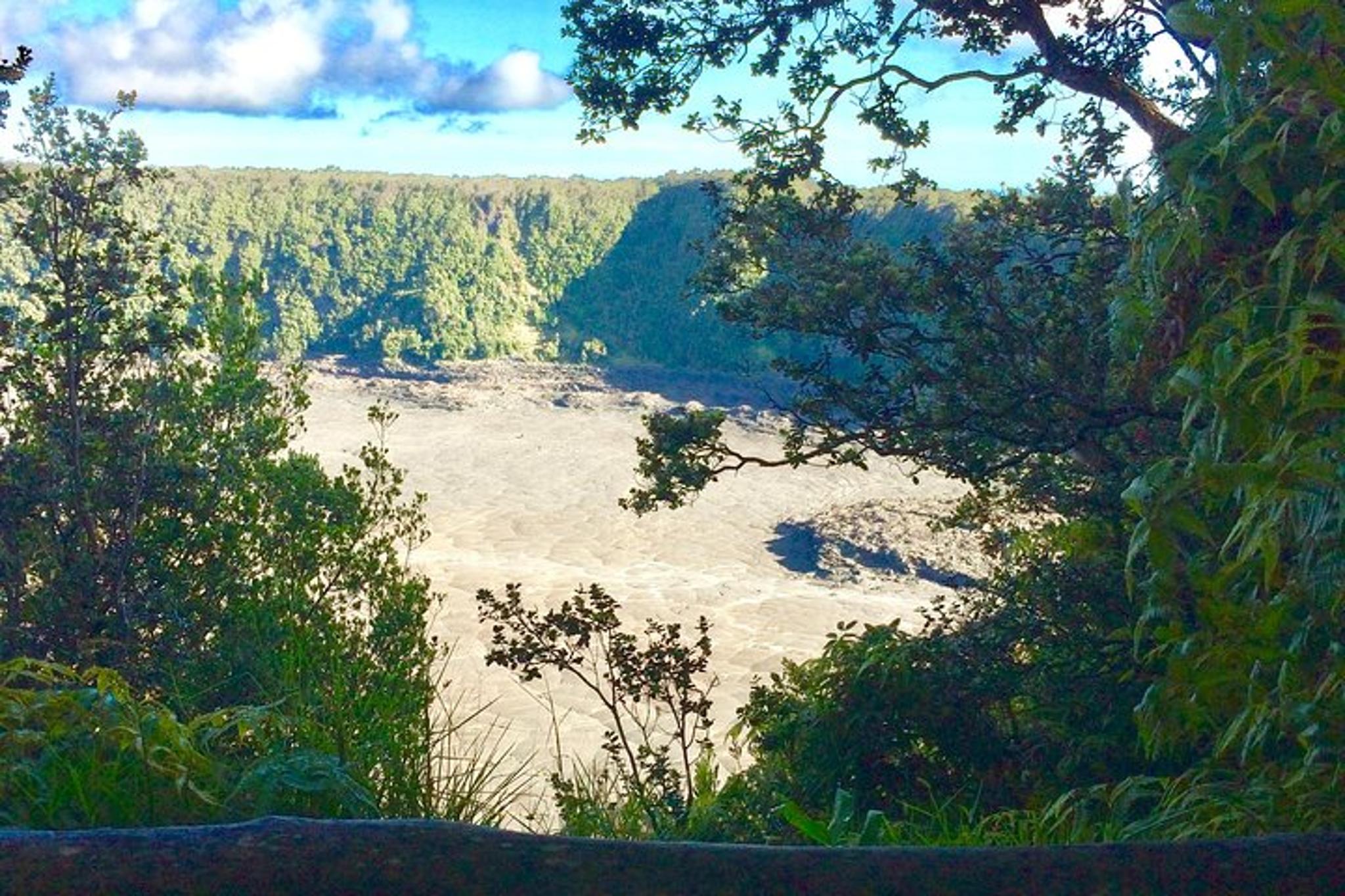 Hawaii Volcano Hiking Adventure - Image 6
