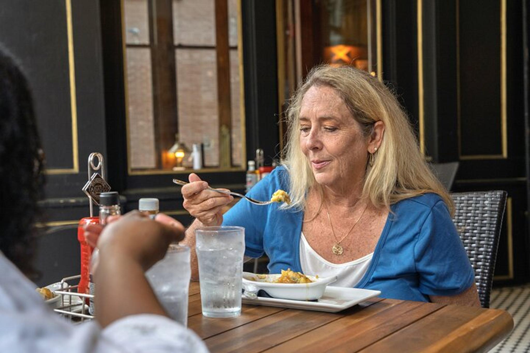 Cincinnati Streetcar Food Tour - Image 2