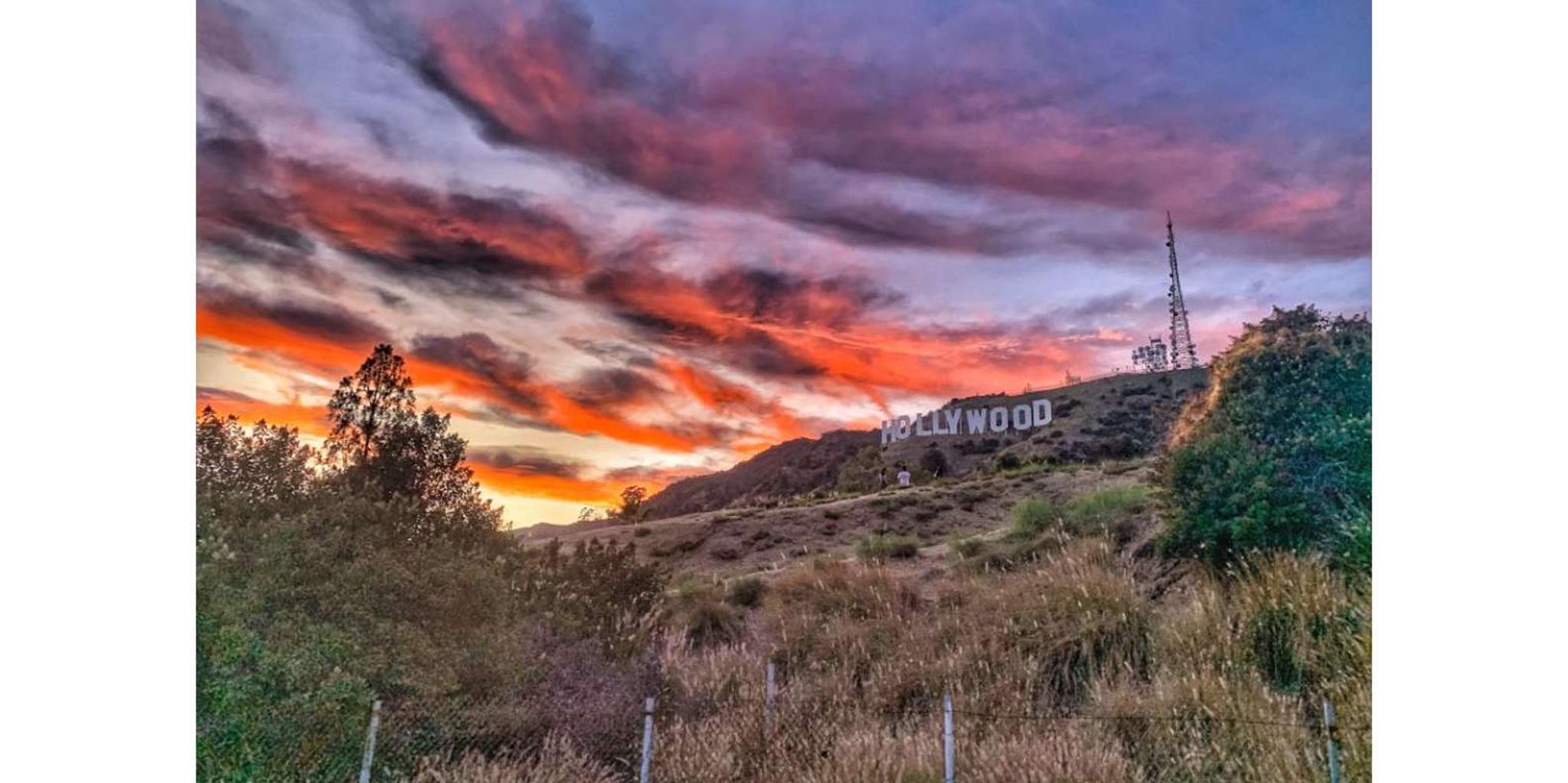 Los Angeles Hollywood Sign Walking Tour at Sunset - Image 3