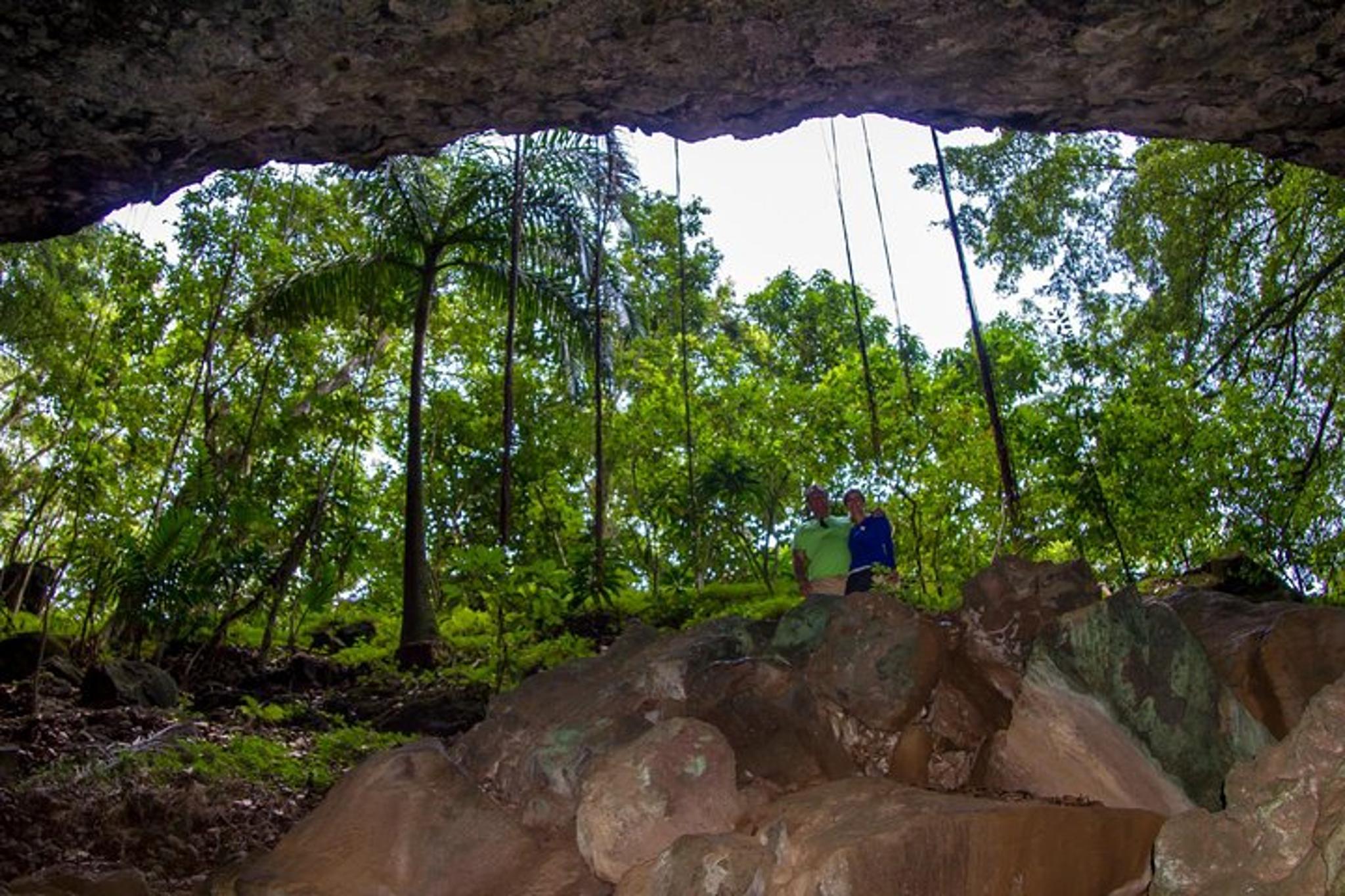 Kauai Hiking Adventure - Image 2