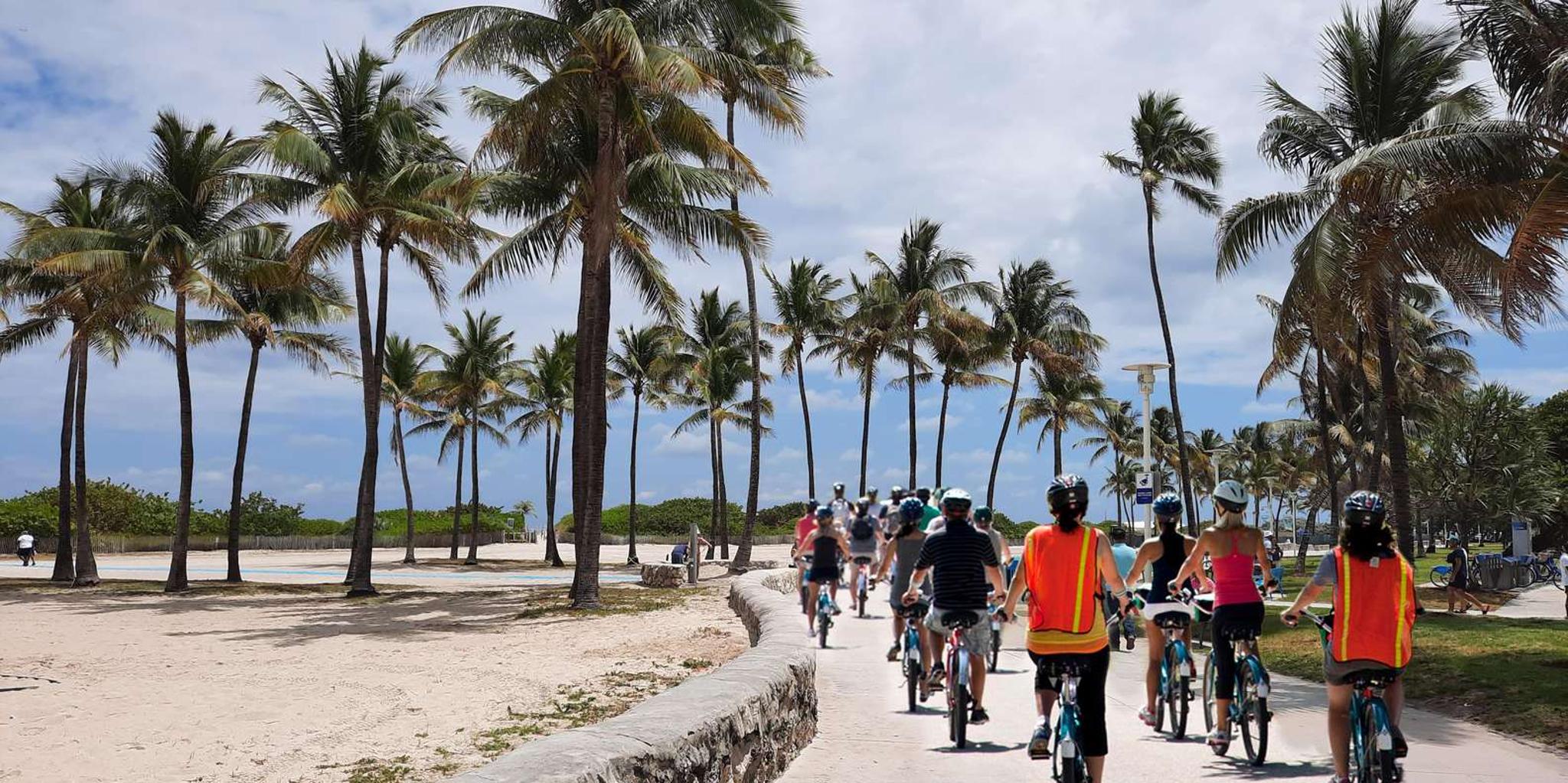 Miami Beach Bike and Food Tour - Image 2