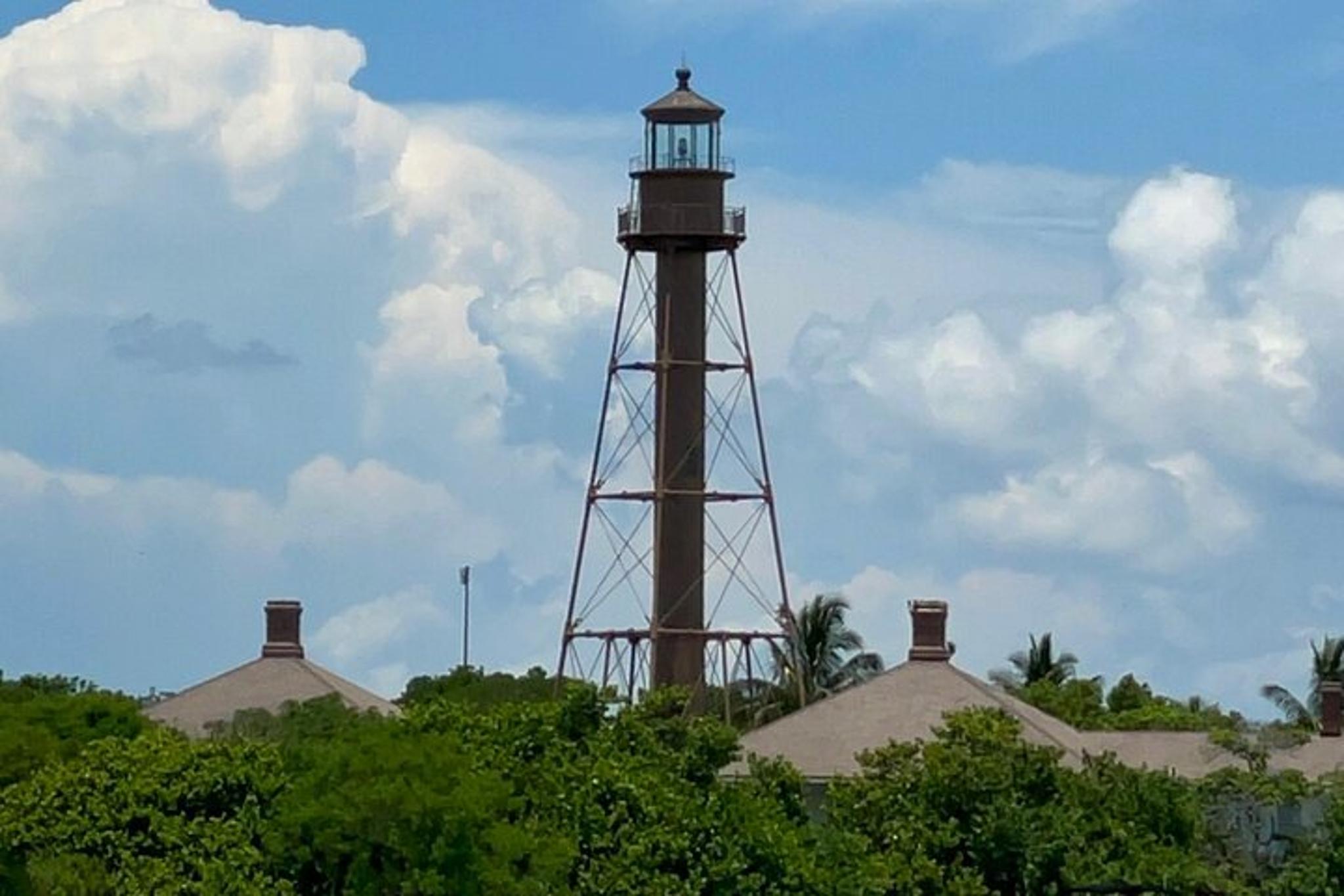 Cape Coral Dolphin and Sightseeing Boat Tour - Image 4