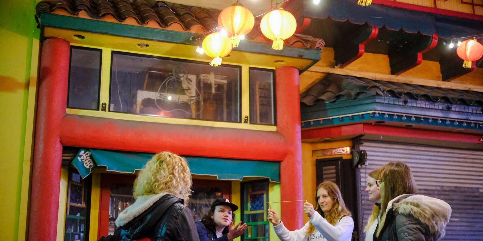 Hollywood Ghost Hunting Tour with Paranormal Tools - Image 1