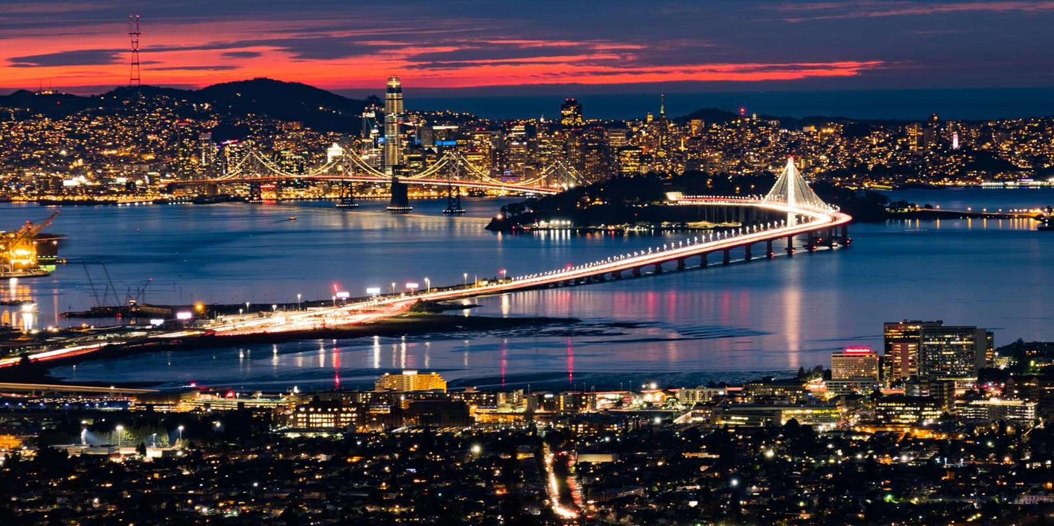 San Francisco Walking Tour with Pier 39 Meal - Image 1
