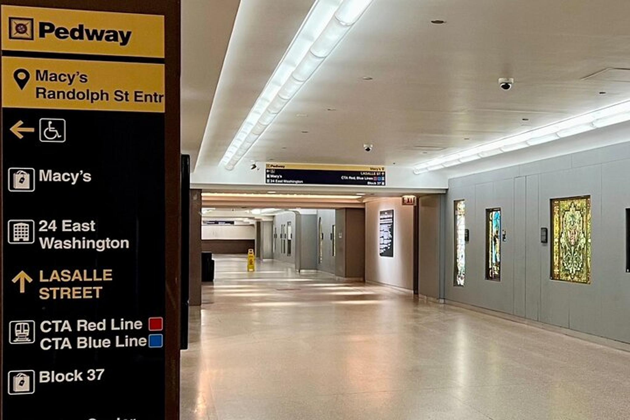 Chicago Walking Tour: Underground Pedway Adventure - Image 4