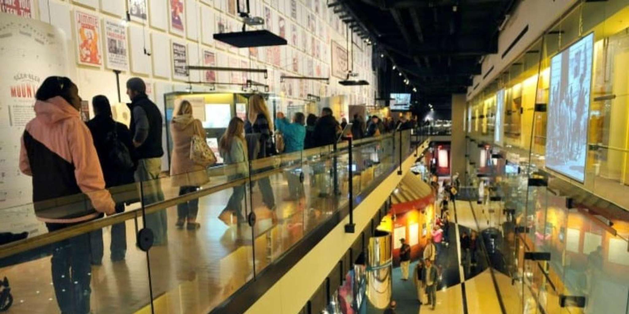 Nashville Country Music Hall of Fame Tour - Image 6