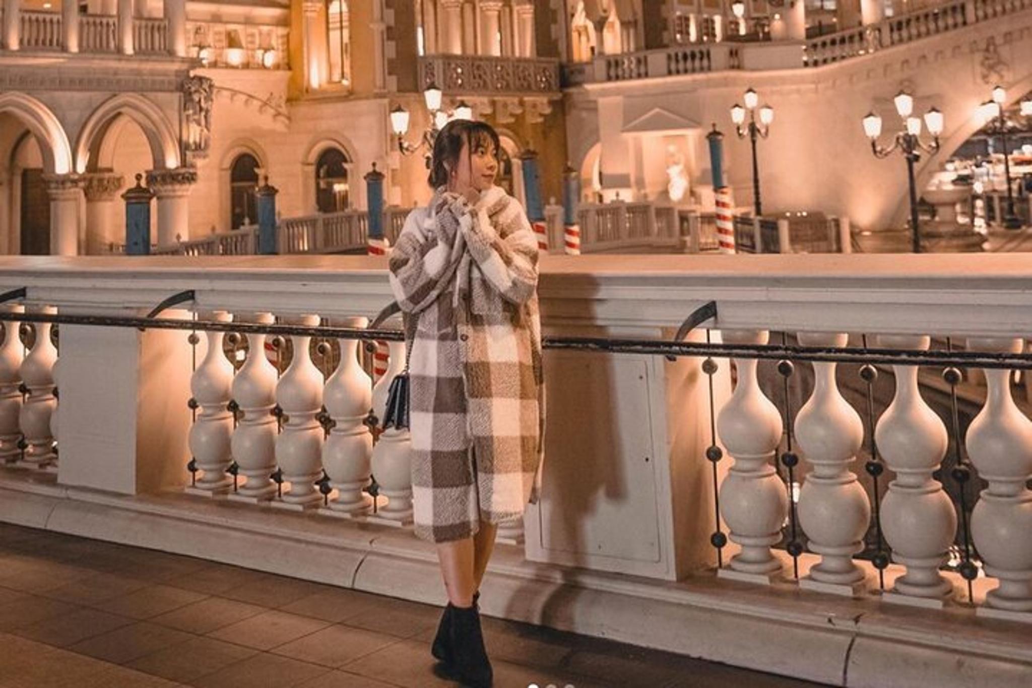 Las Vegas Photographer & Videographer Tour - Image 5