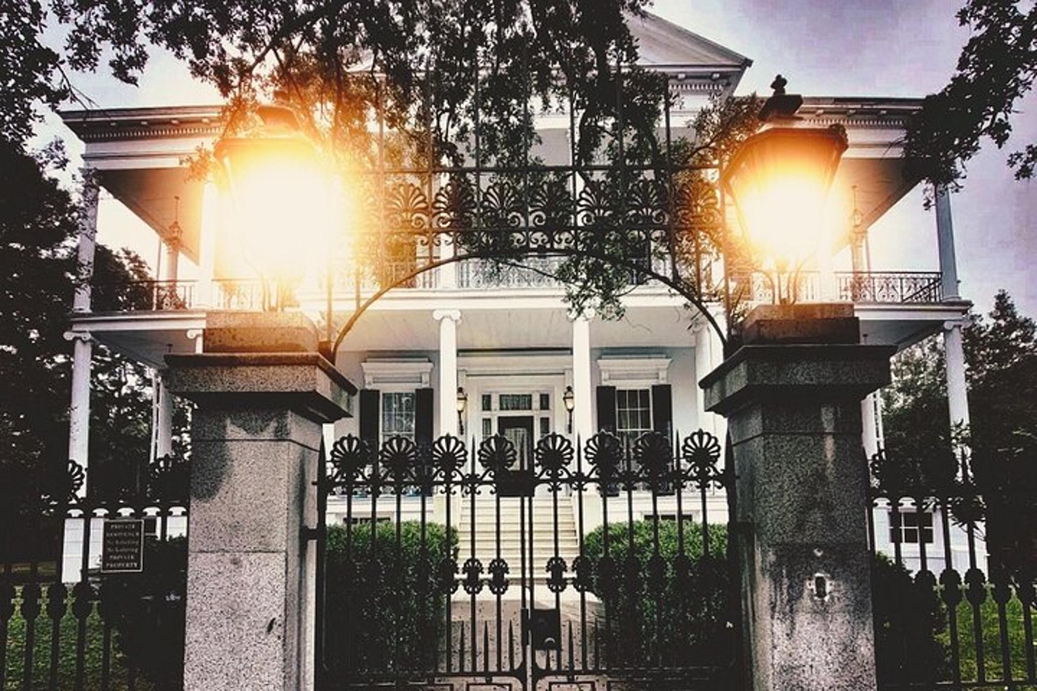 New Orleans Garden District Walking Tour - Image 4