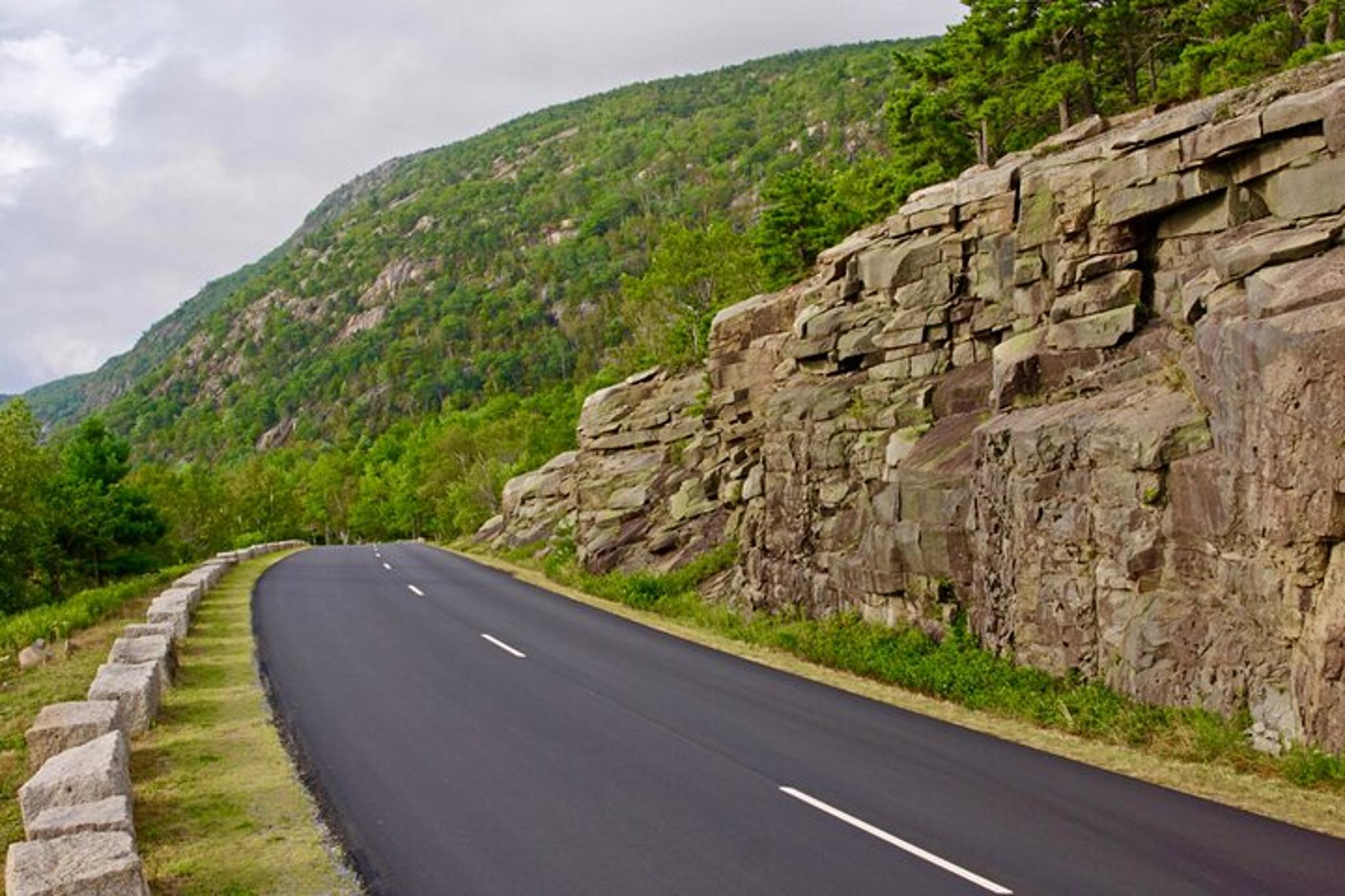 Acadia National Park & Mount Desert Island Tour - Image 3