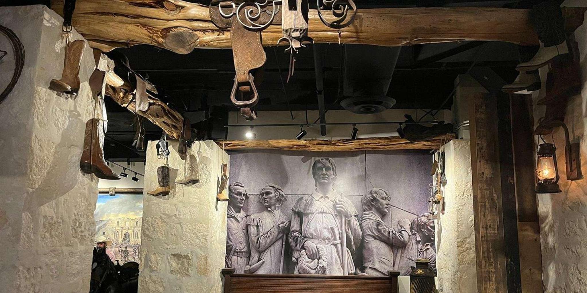 San Antonio Haunted Pub Crawl - Image 3