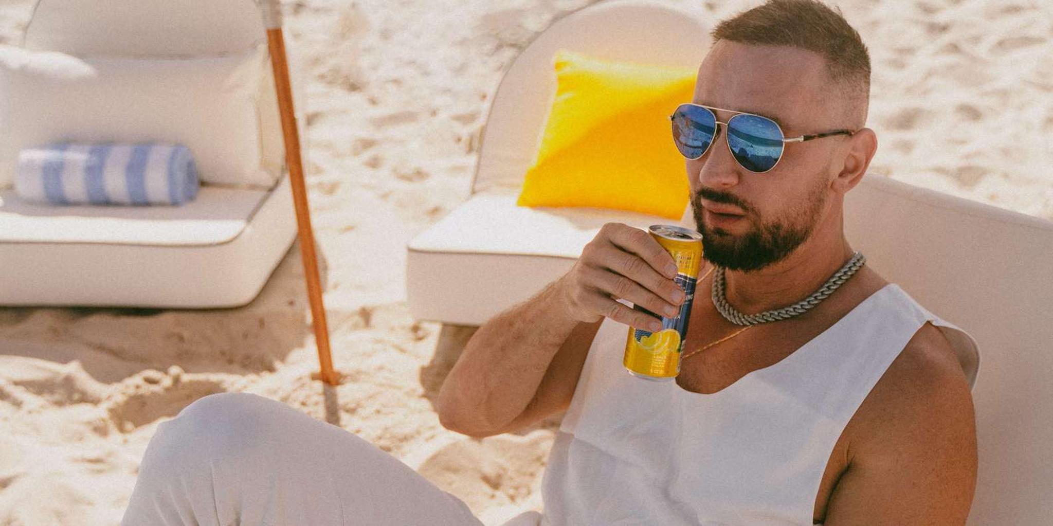 Miami Beach Private Lounge and Picnic Setup - Image 5