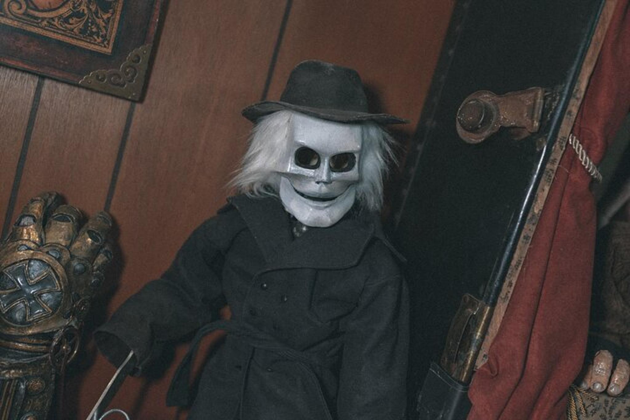 Boulder City Monster Museum Self-Guided Tour - Image 5