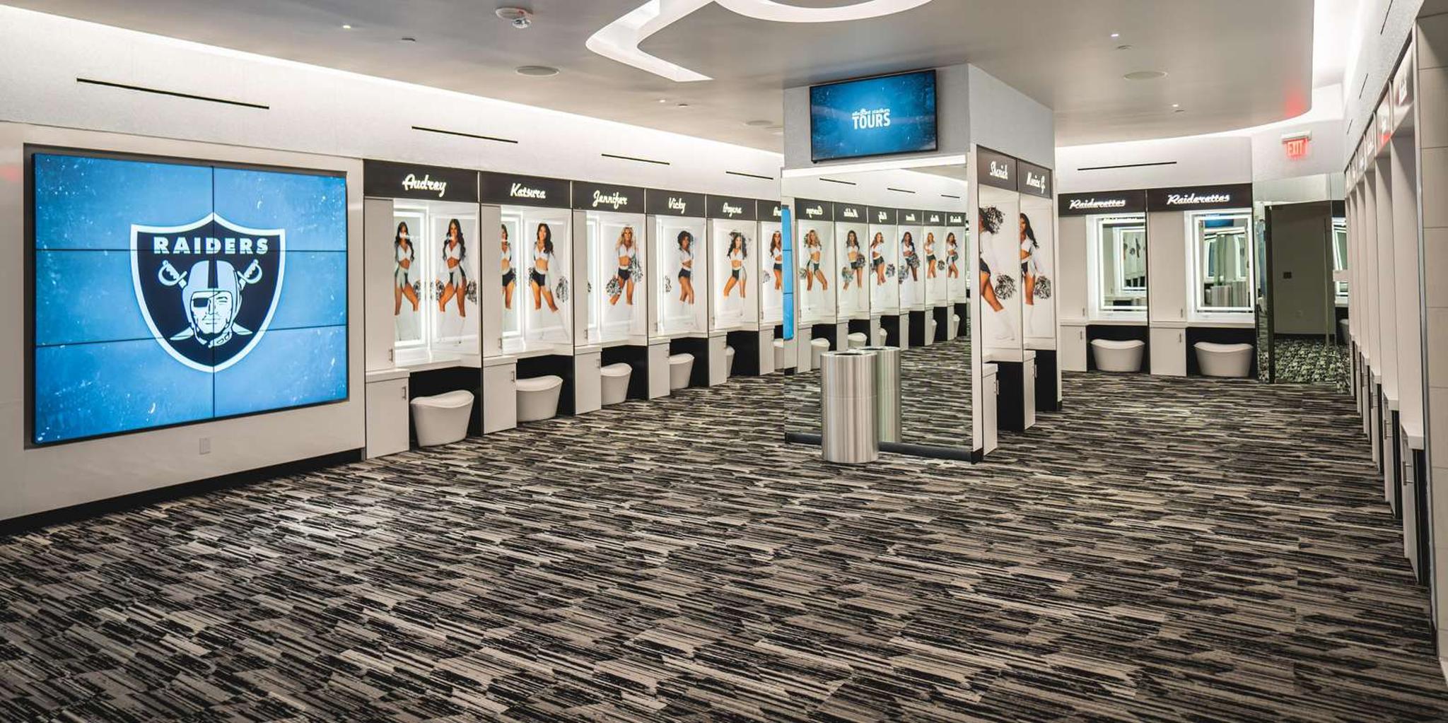 Las Vegas Allegiant Stadium Guided Tour - Image 3