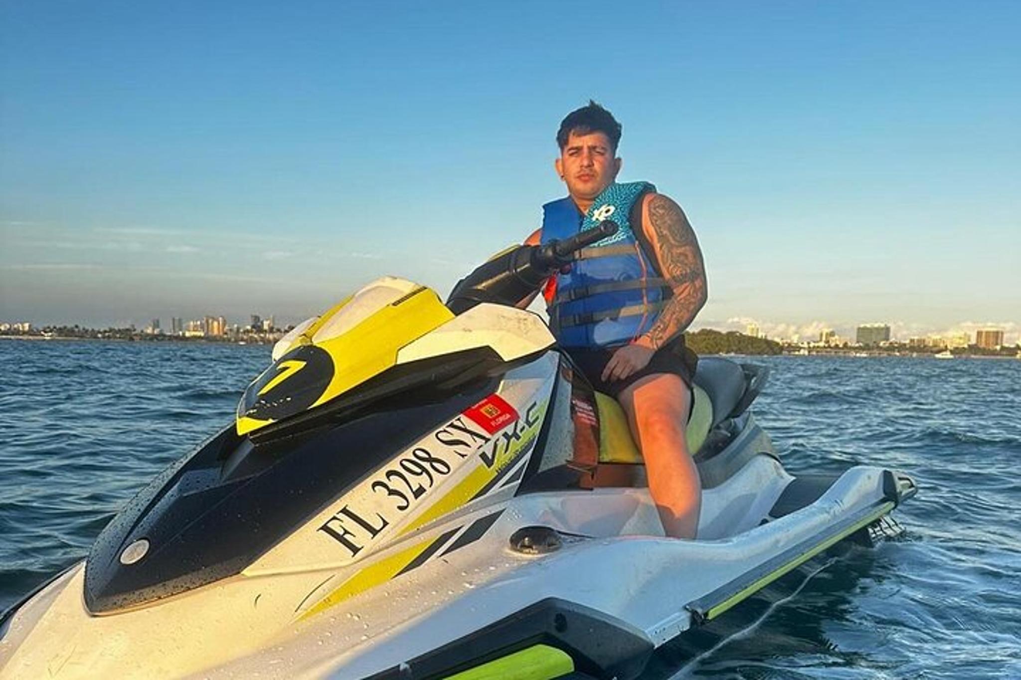 Miami Jet Ski and Party Boat Combo - Image 5