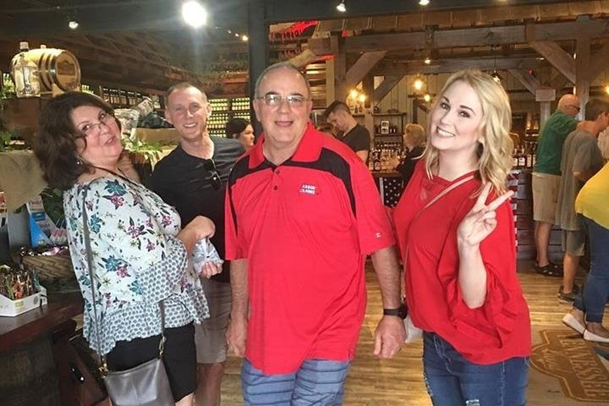 Pigeon Forge Moonshine & Wine Tour - Image 3