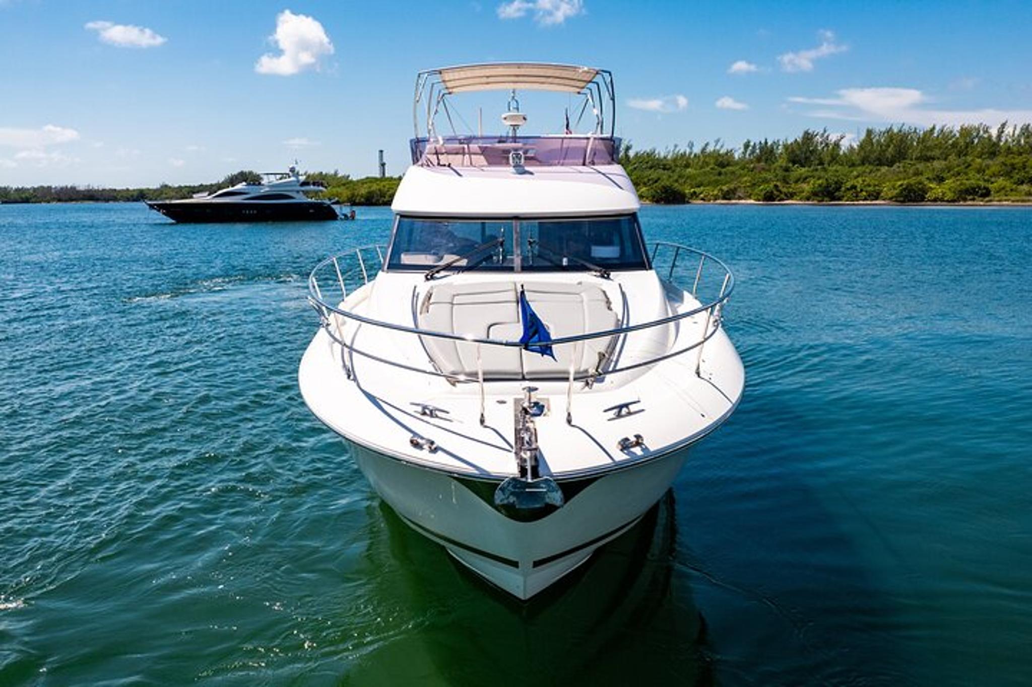 Miami Flybridge Yacht Rental - Image 5