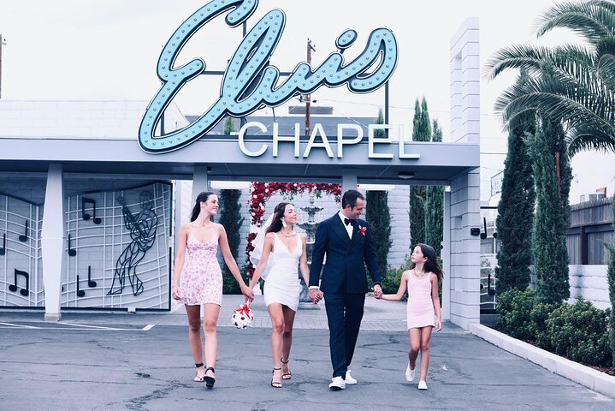 Las Vegas Wedding Renewal Experience at Elvis Chapel - Image 2