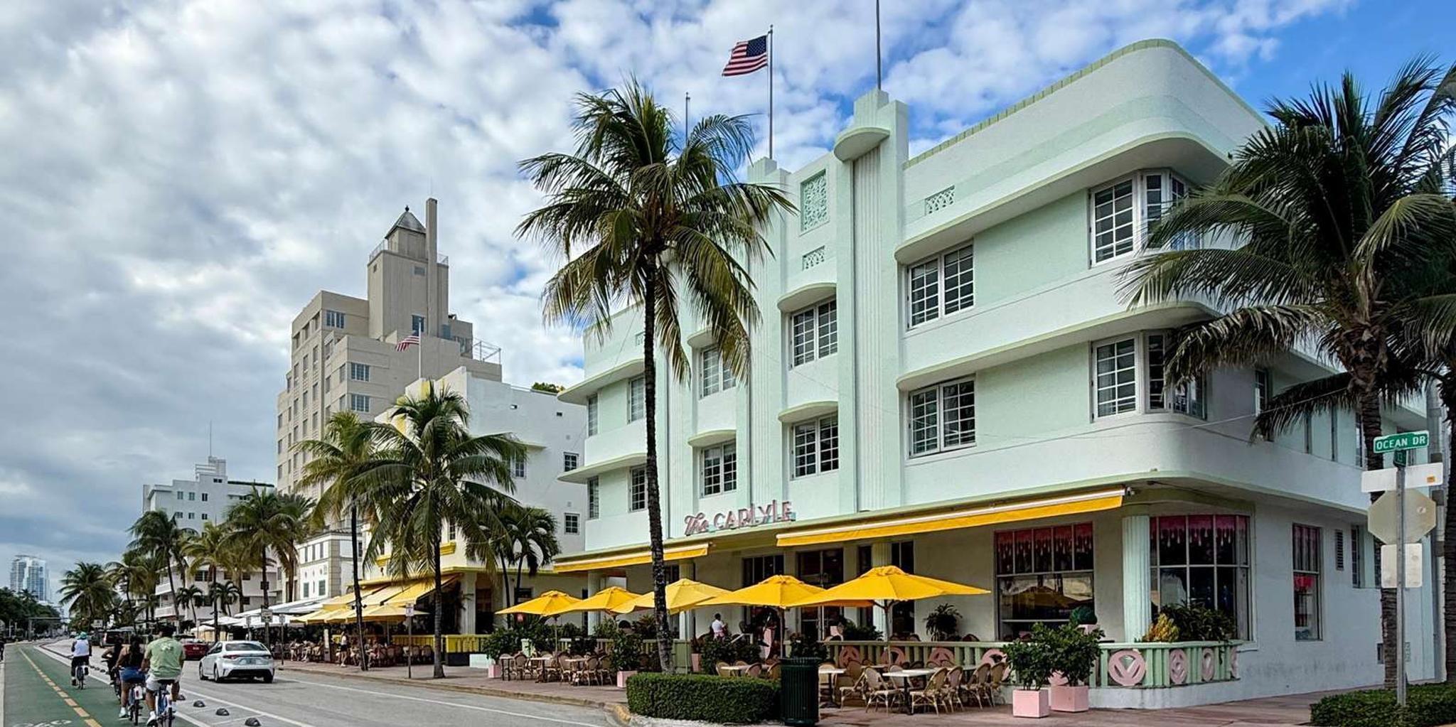 Miami Beach Art Deco Walking Tour at Sunset - Image 4