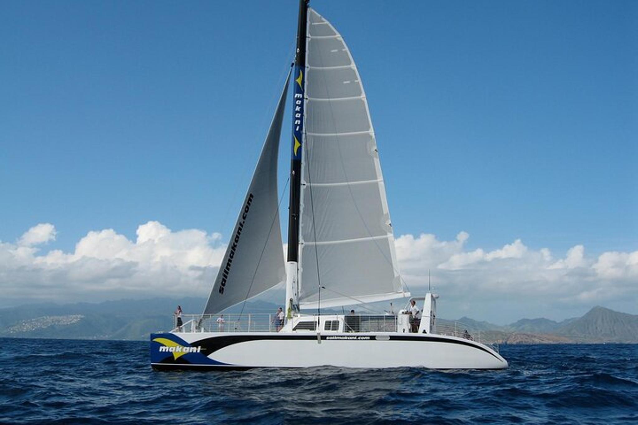 Oahu Catamaran Cruise - Image 5