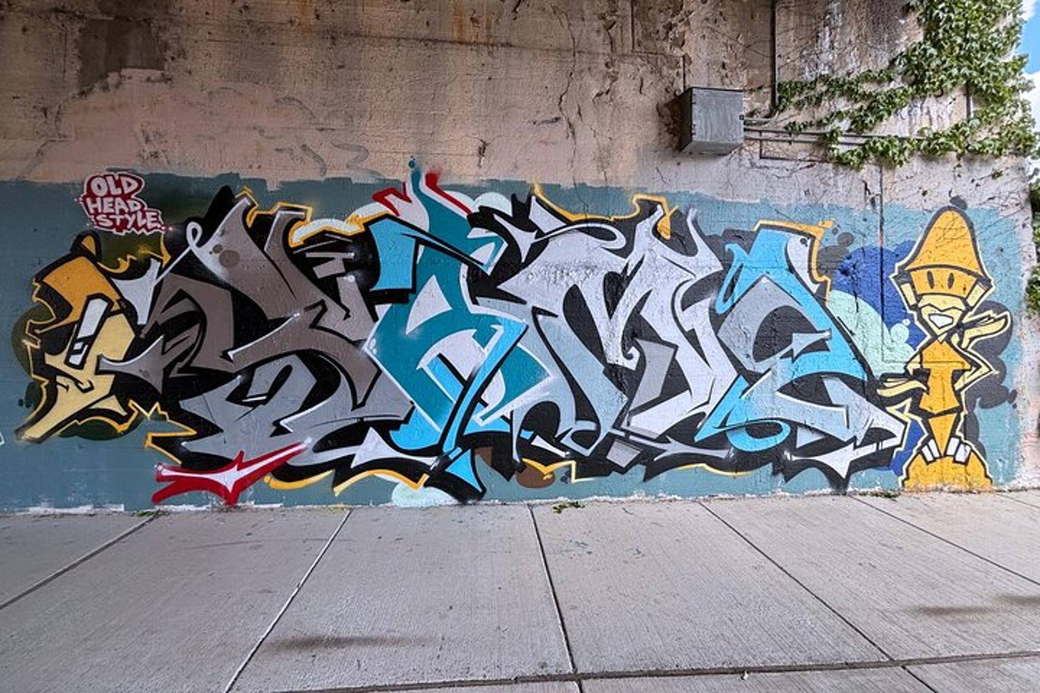 Chicago Street Art Tour in Fulton Market 2 hr - Image 4