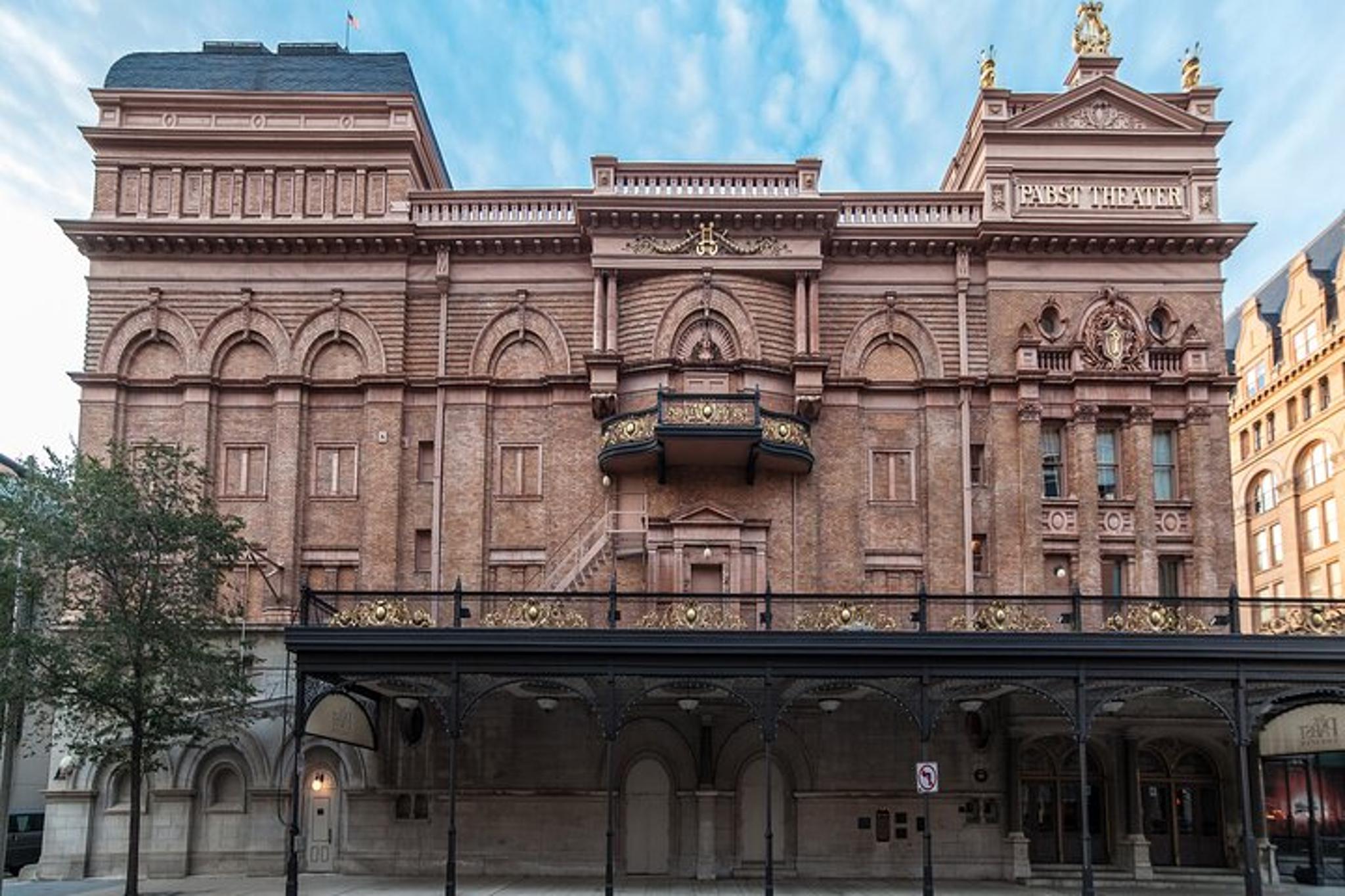 Milwaukee Self-Guided Audio Walking Tour - Image 6