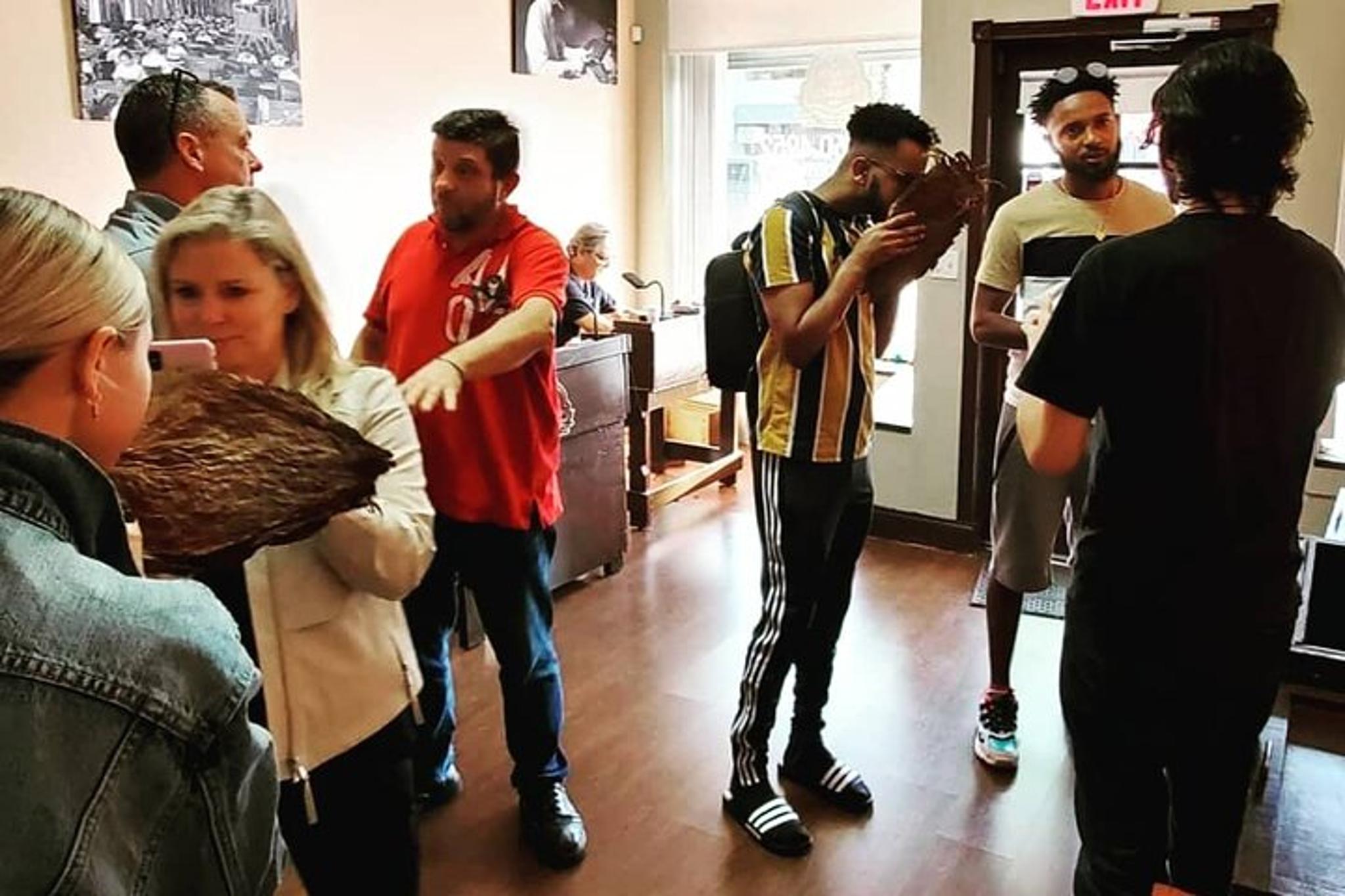 Miami Cigar Factory Tour in Little Havana 1 hr - Image 6