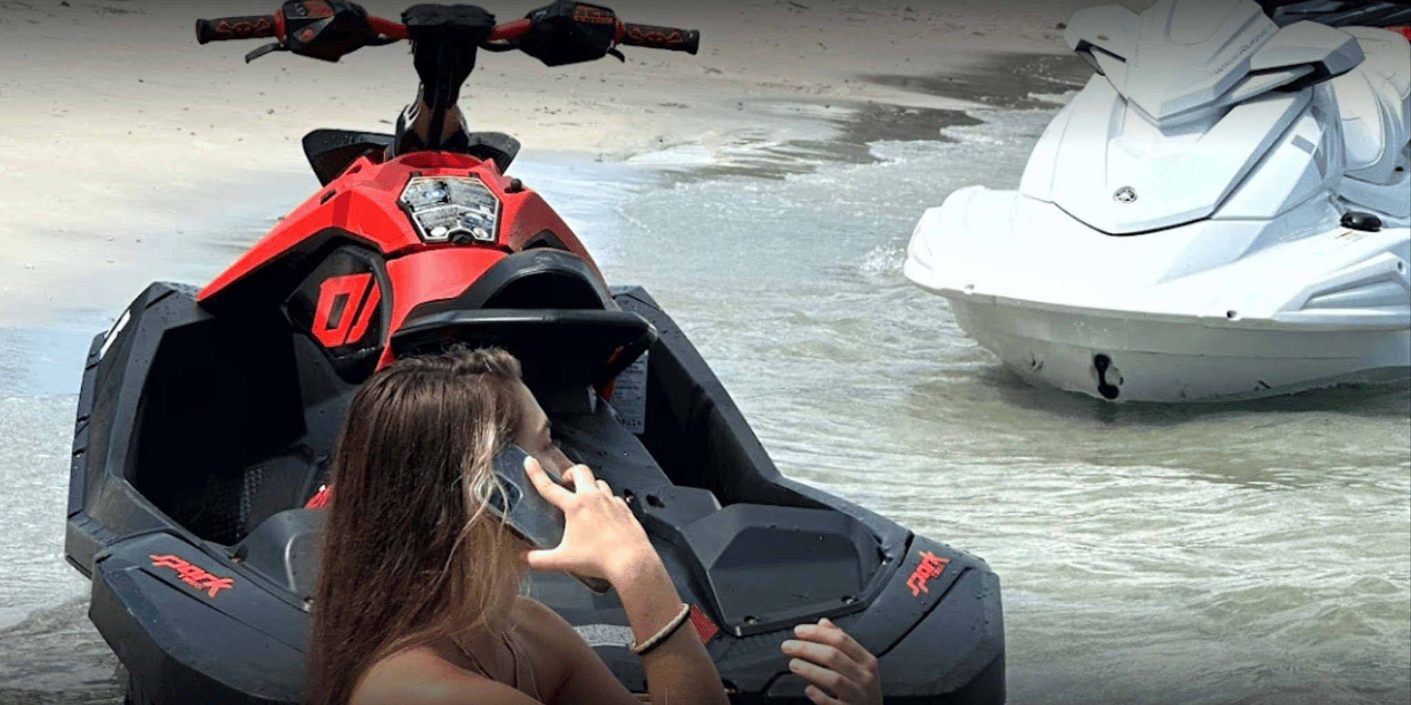 Miami Beach Jet Ski and Yacht Rental 1 hr - Image 4
