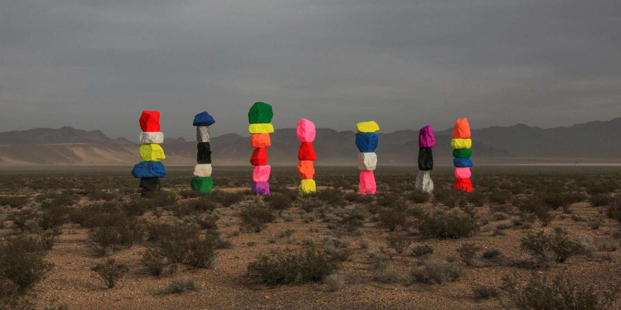 Las Vegas Seven Magic Mountains Tour - Image 4