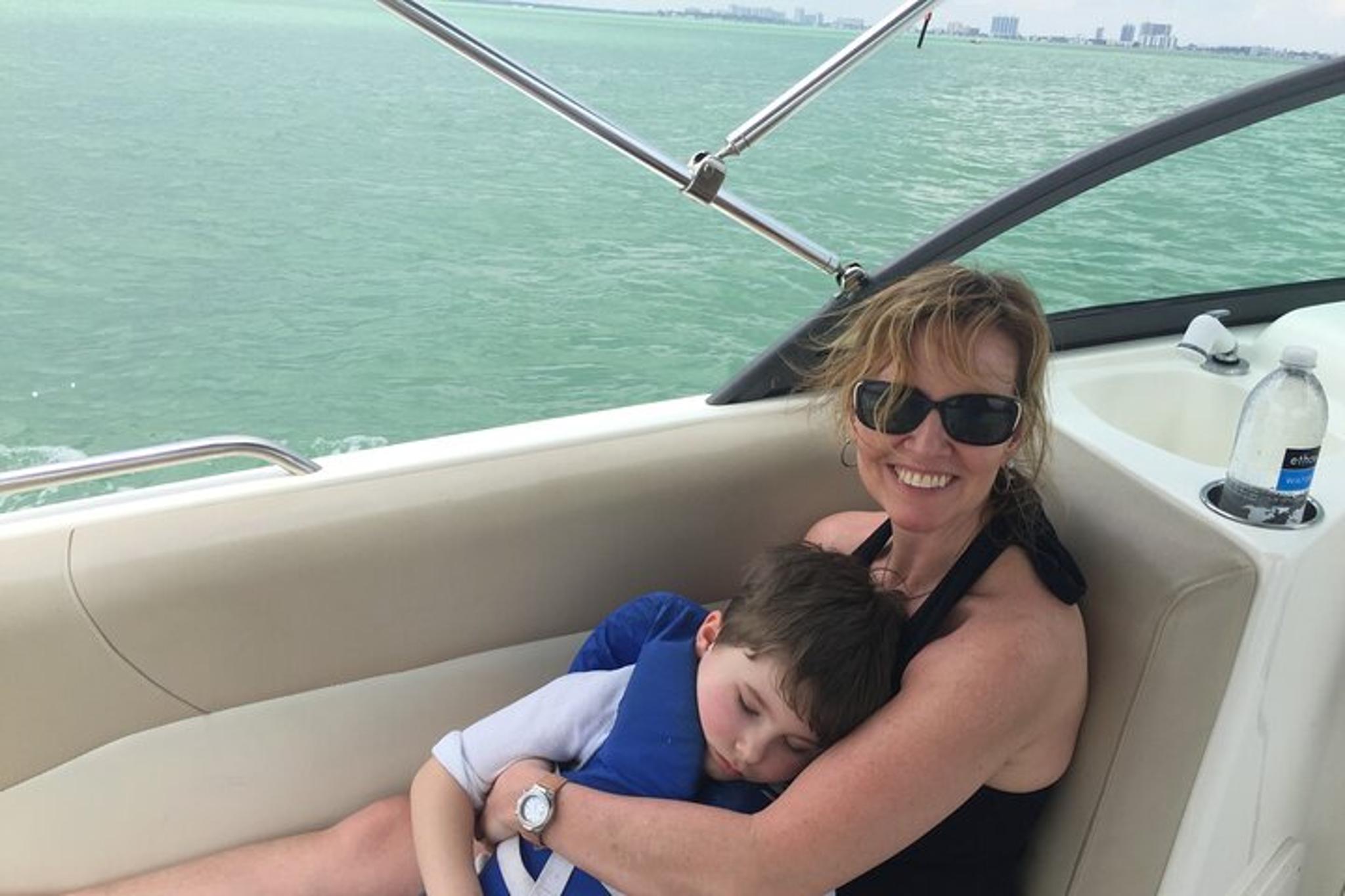 Sarasota Sandbar Boat Party - Image 6